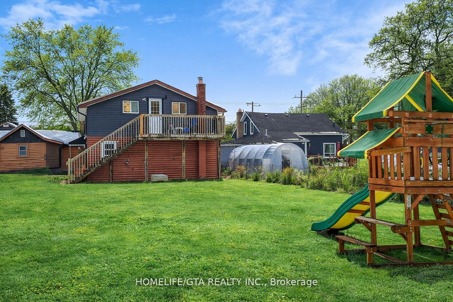 31474 Lakeridge Road Property Photo 2