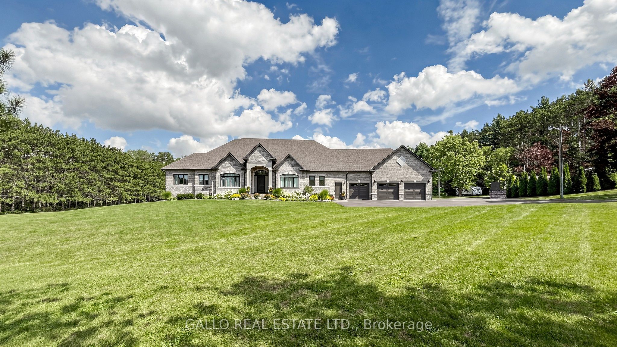 18865 Kennedy Road Property Photo 1