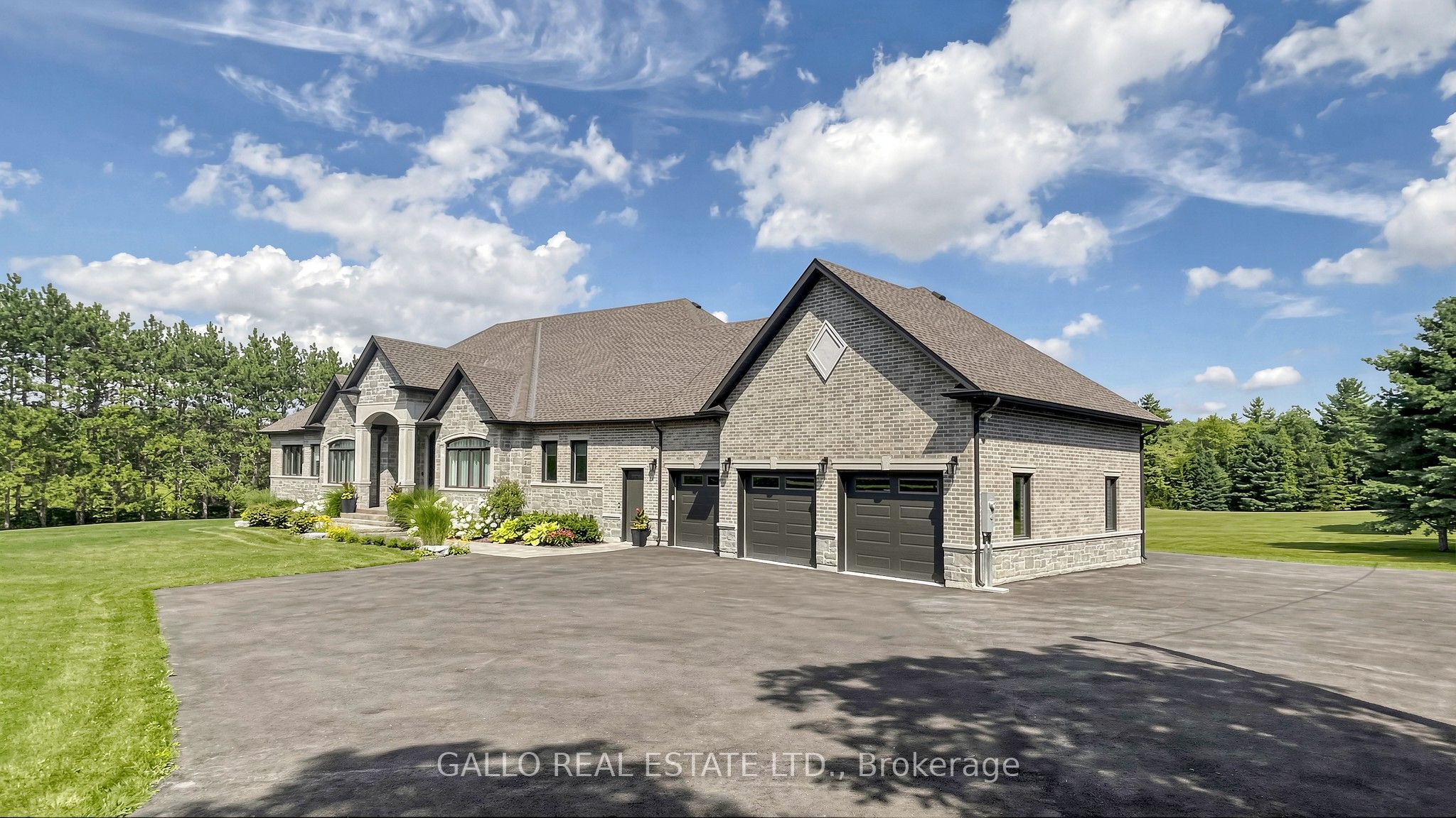 18865 Kennedy Road Property Photo 3