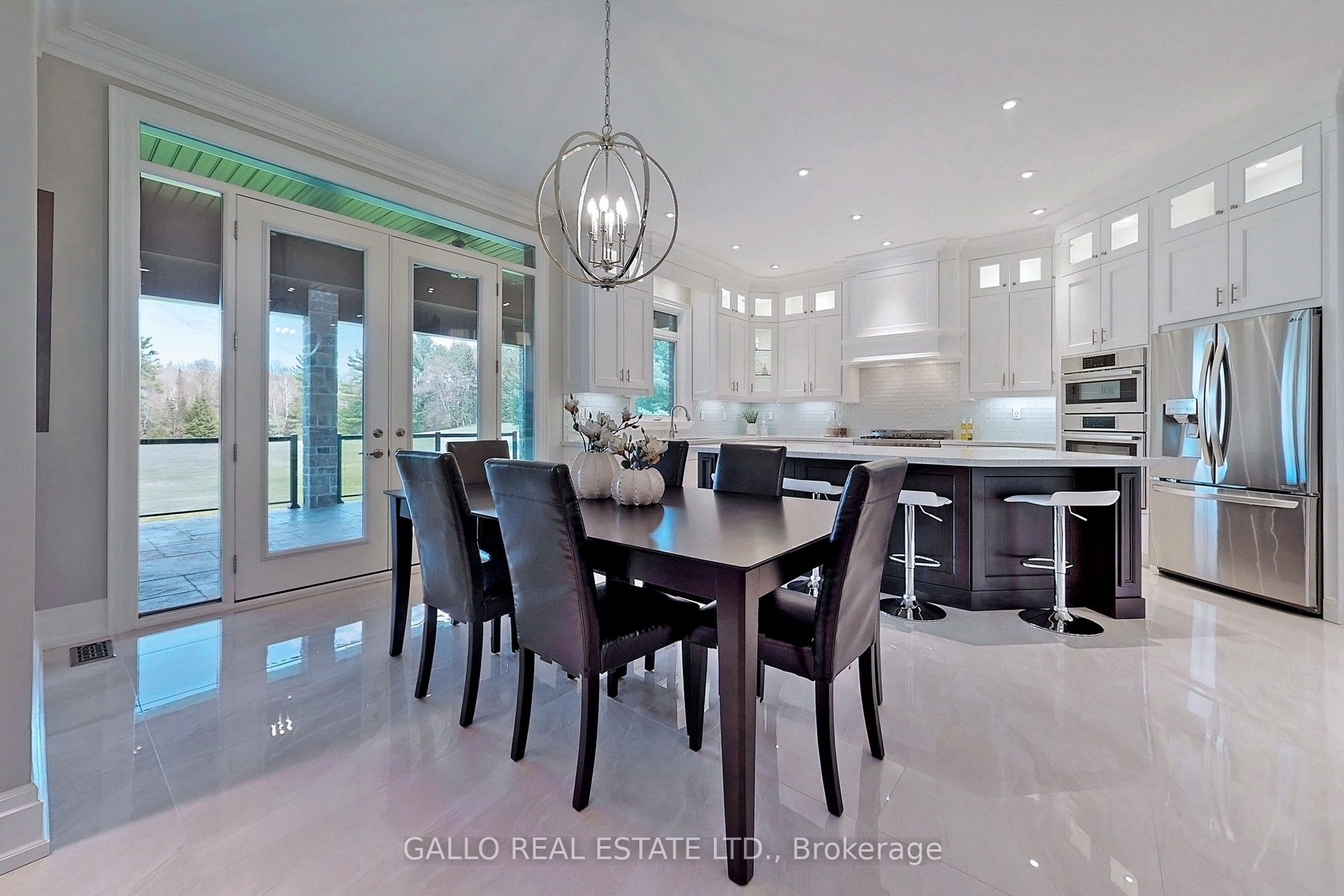 18865 Kennedy Road Property Photo 14