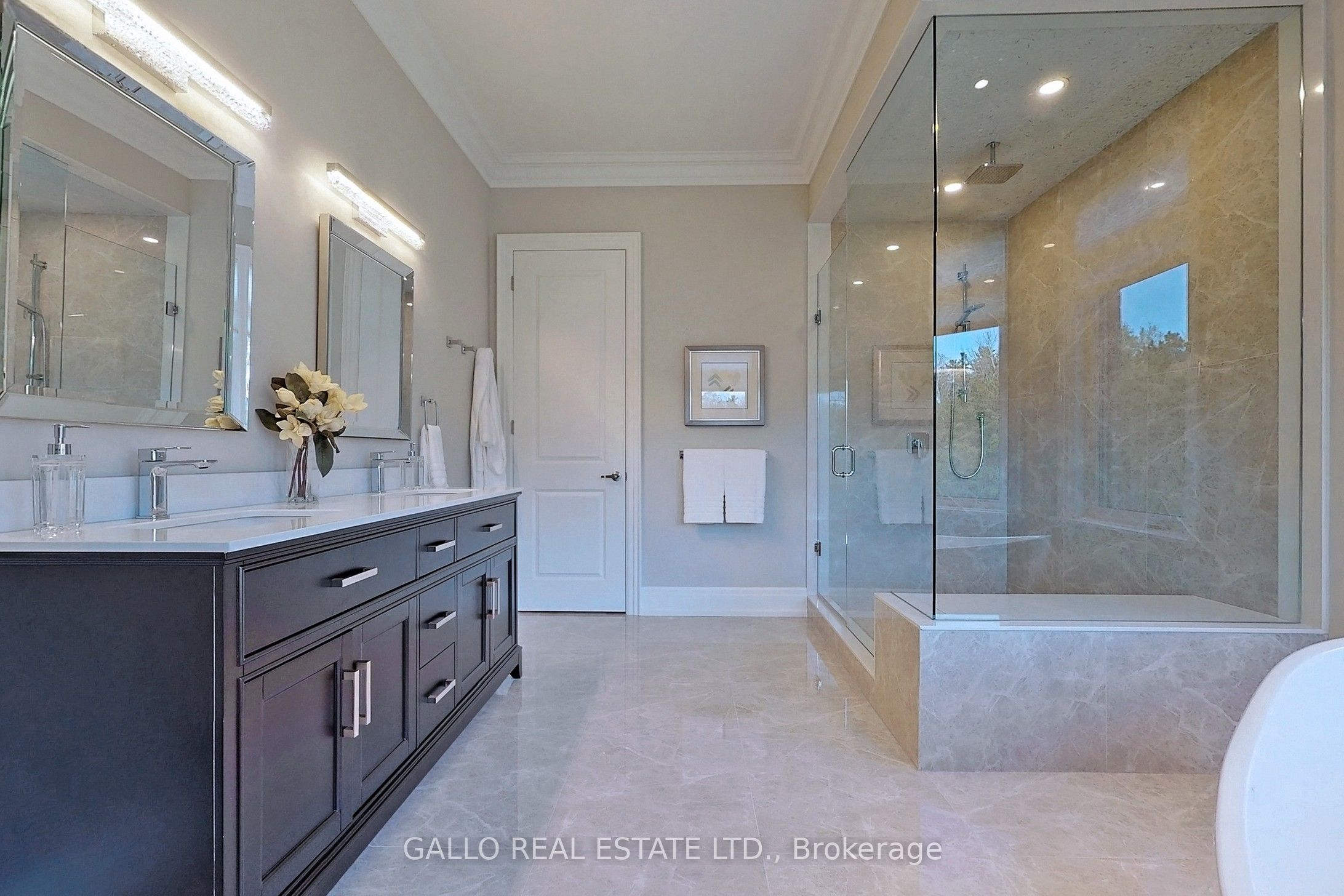 18865 Kennedy Road Property Photo 21