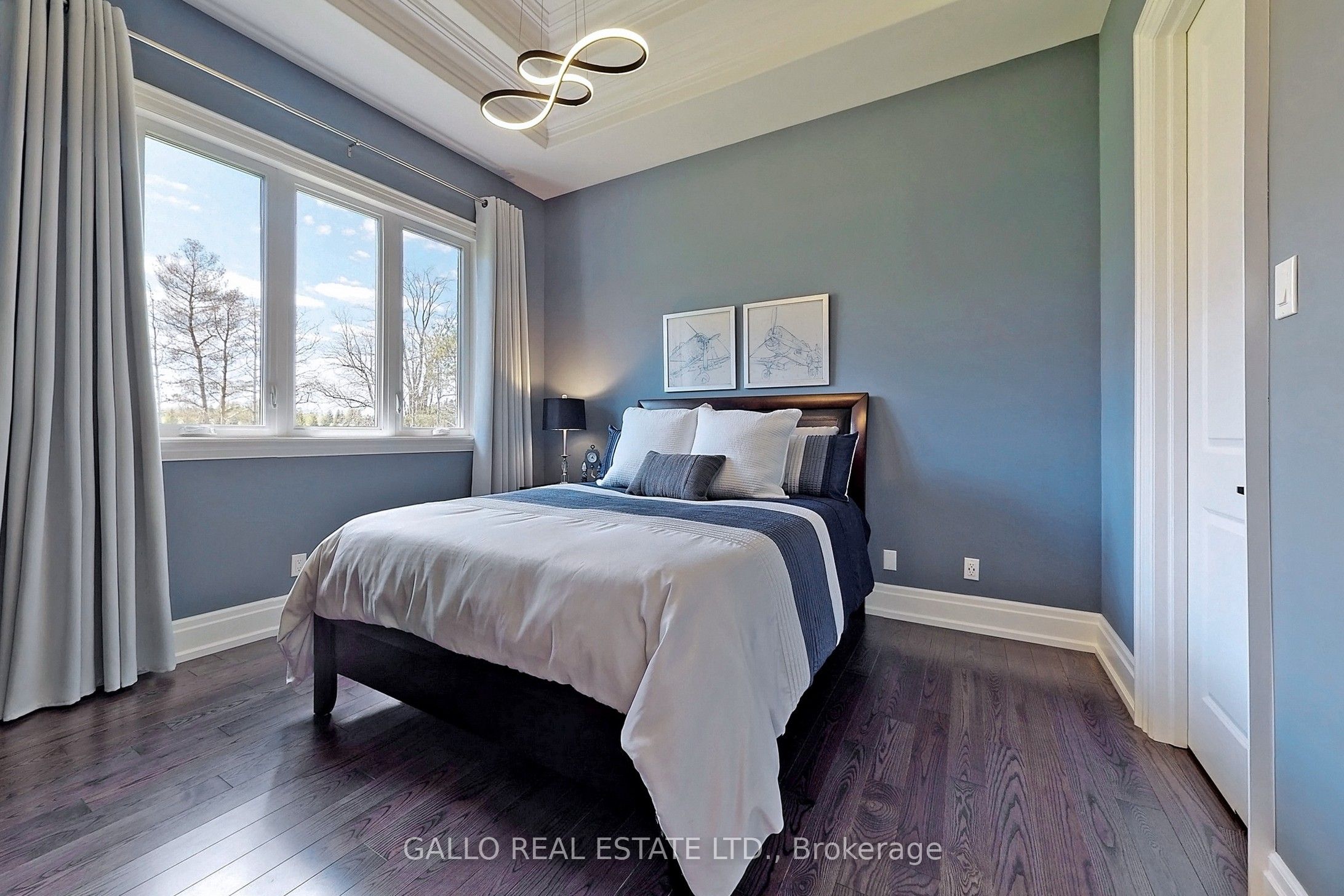 18865 Kennedy Road Property Photo 23