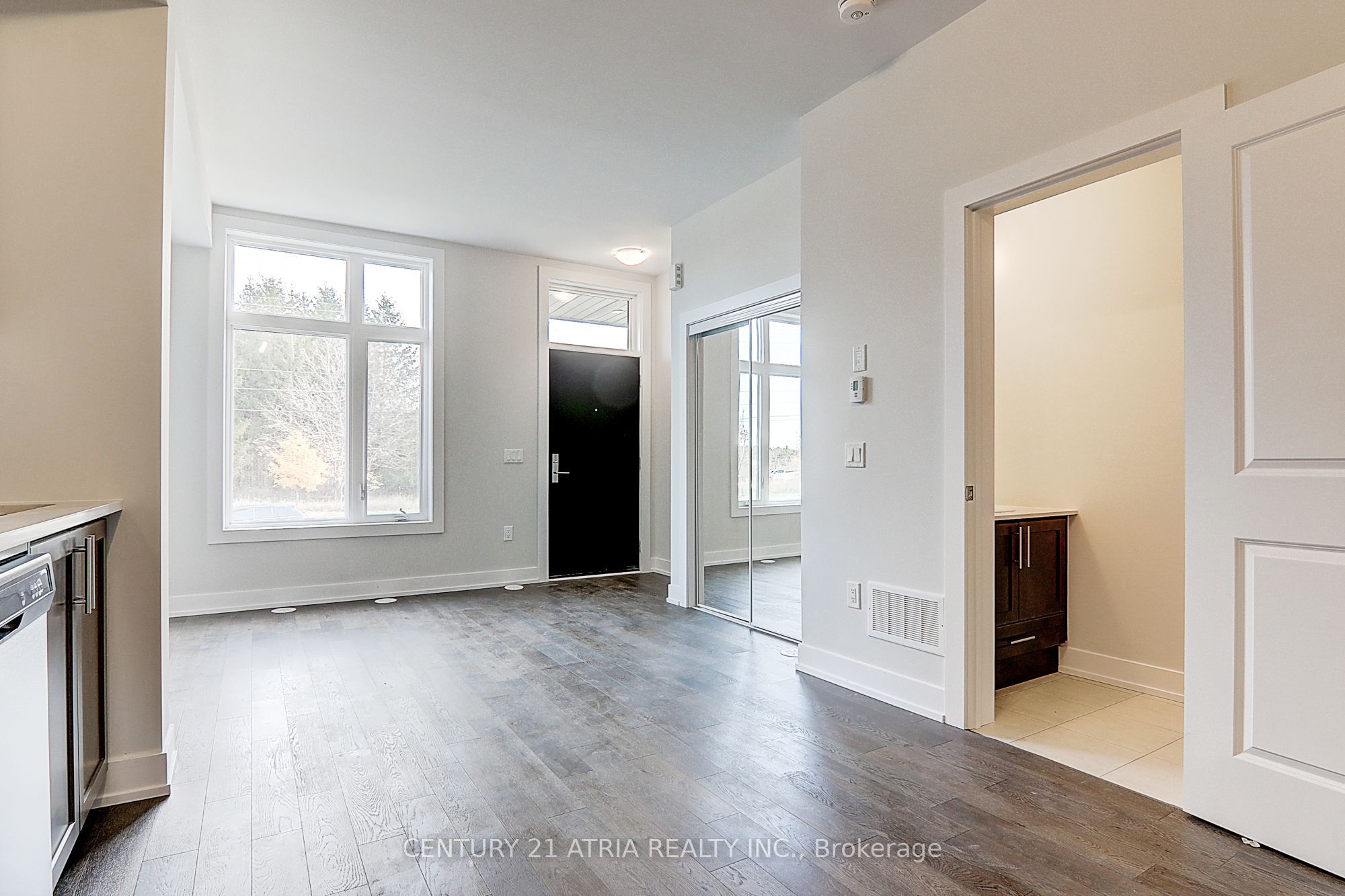 9580 Islington Avenue L-140 Property Photo 6