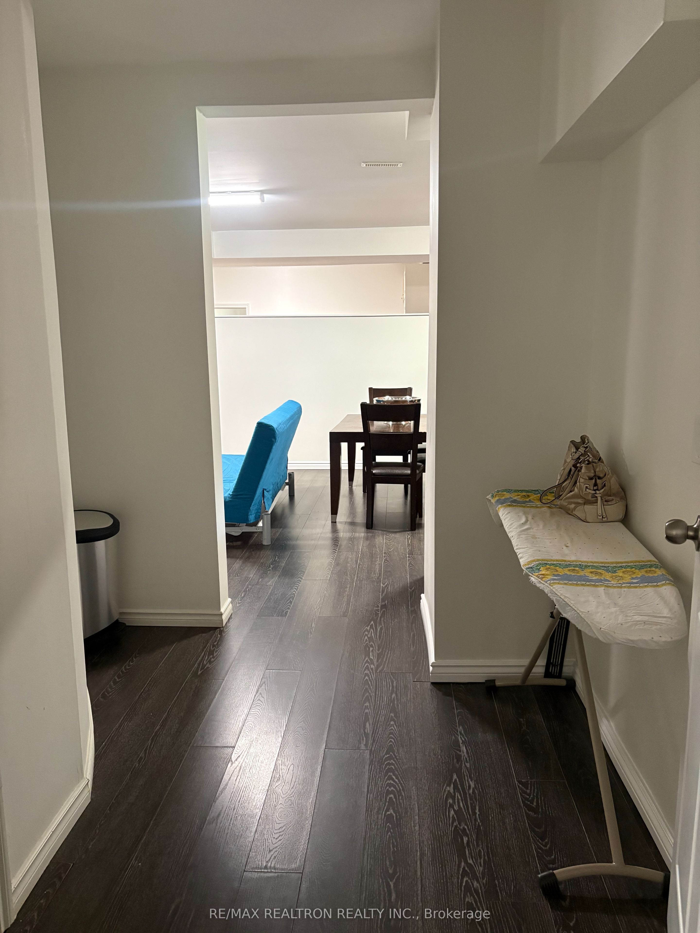 198 Centre Street Lower Property Photo 9
