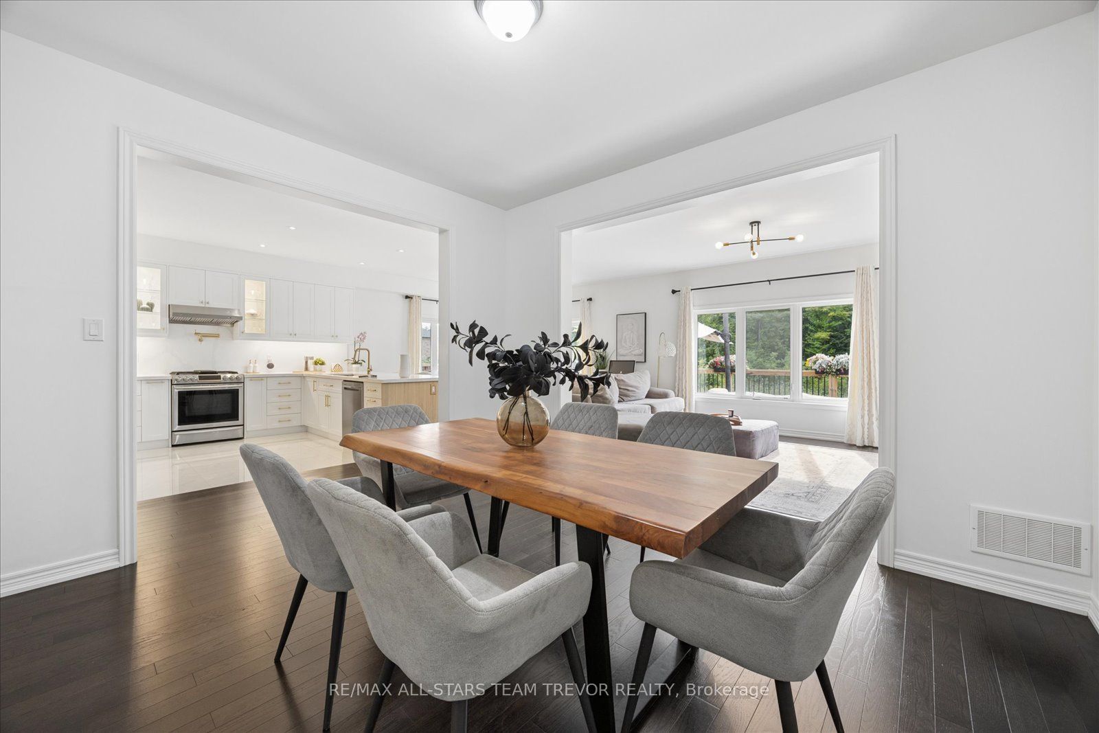 24 Scotia Road Property Photo 13