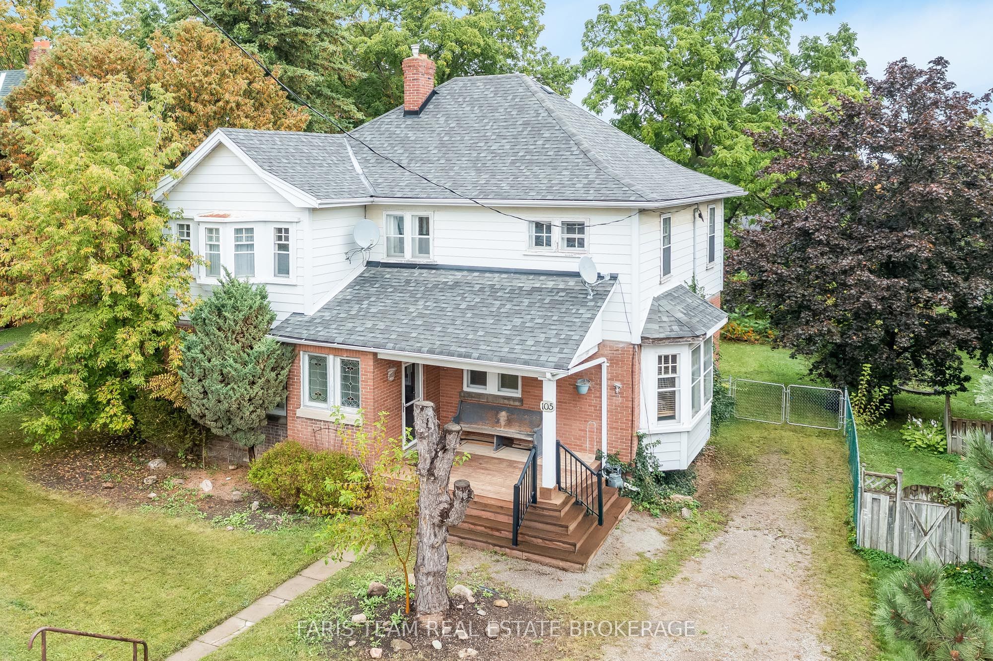 105 Barrie Street Property Photo 1