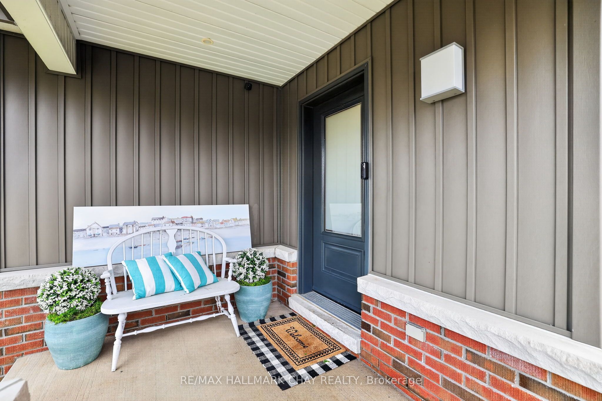 1587 Mount Albert Road Property Photo 35
