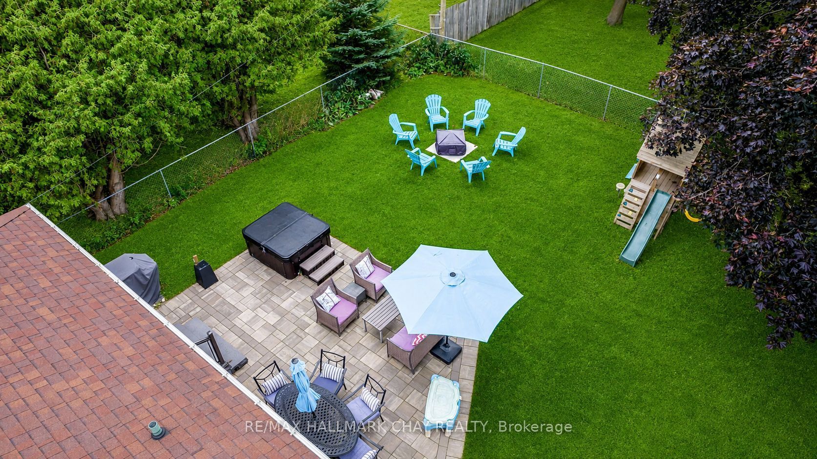 1587 Mount Albert Road Property Photo 37