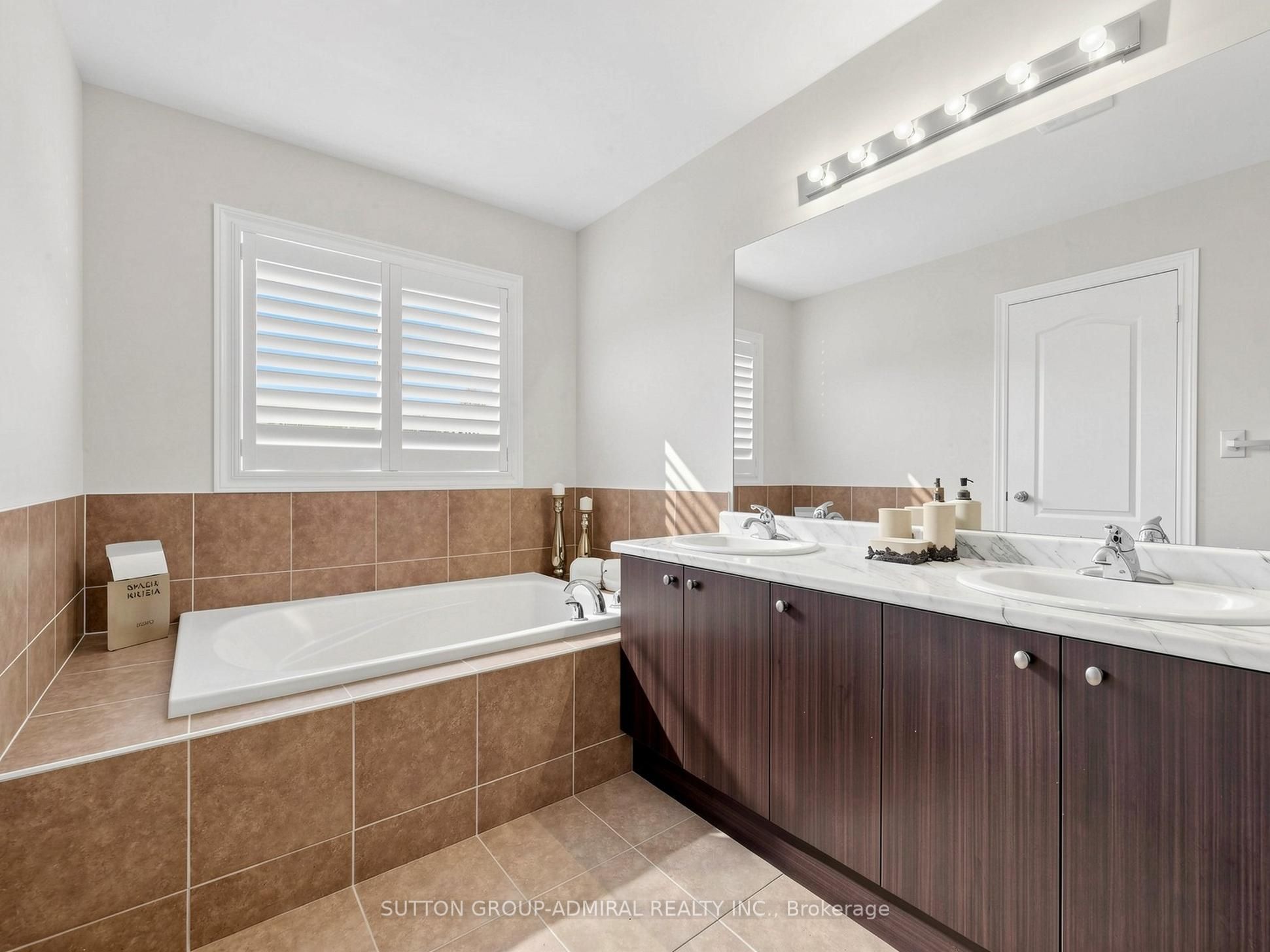 1311 Hunter Street Property Photo 22