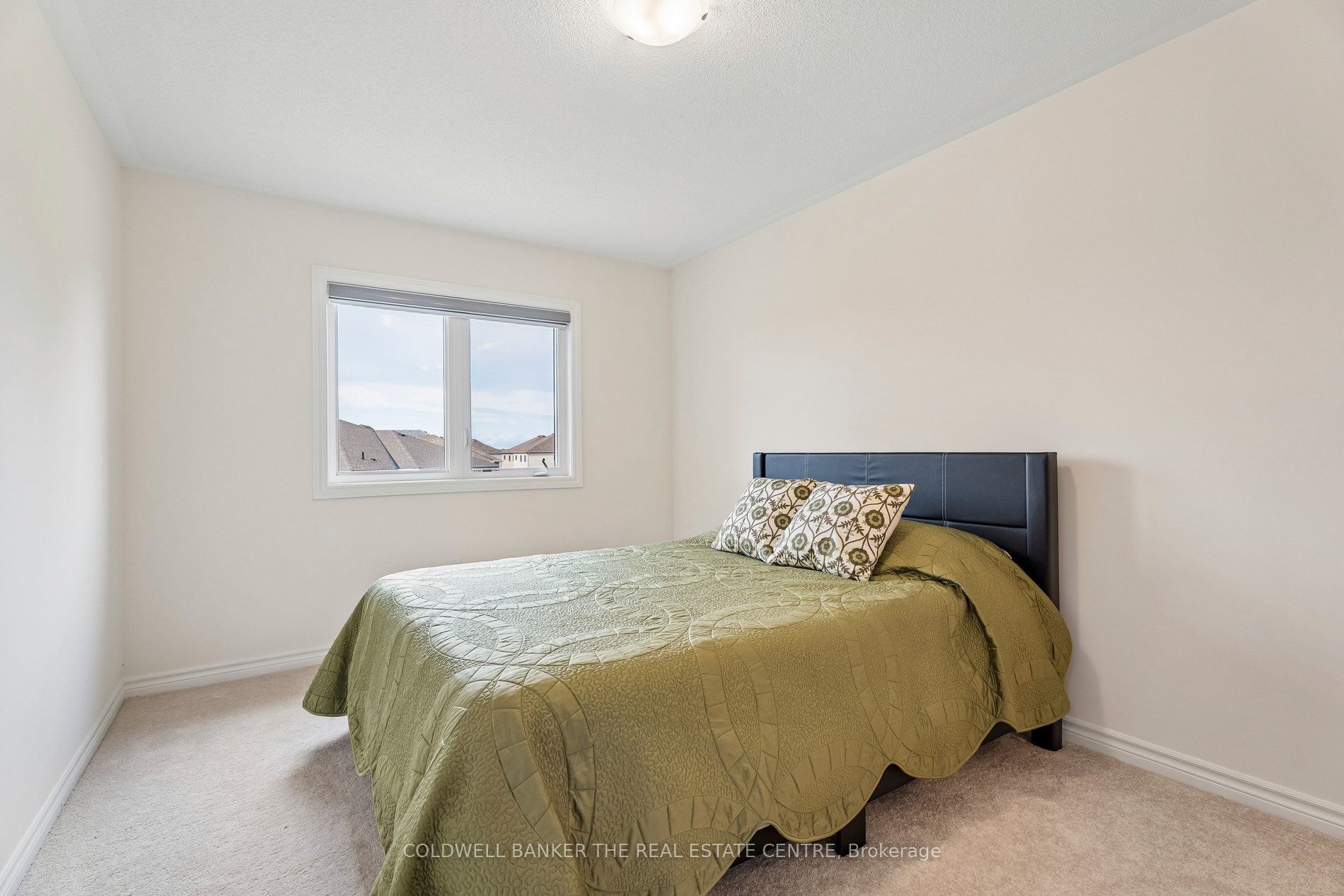 92 Church Street Property Photo 27