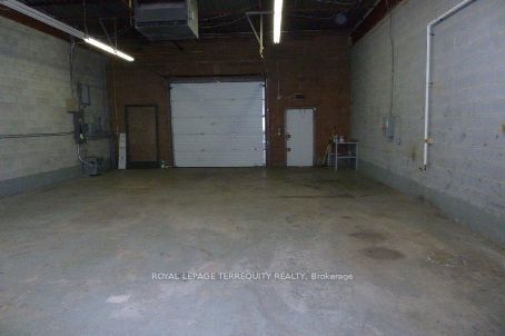 524 Hood Road Property Photo 5