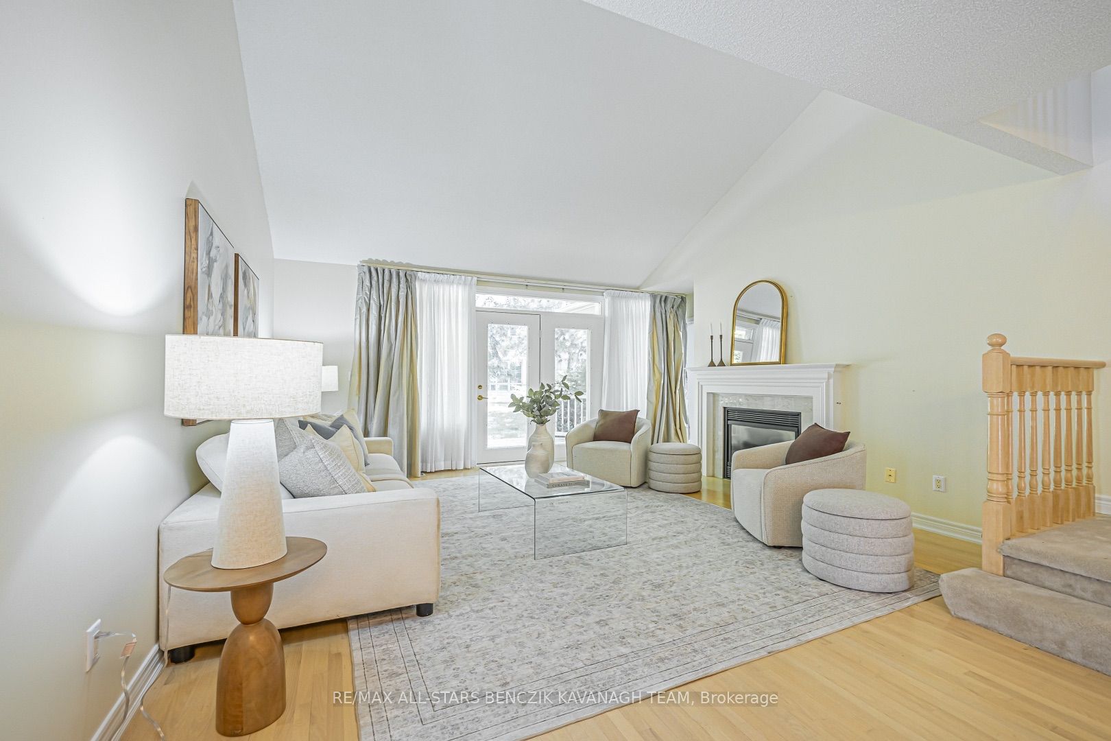 9 Warnock Green Way Property Photo 4