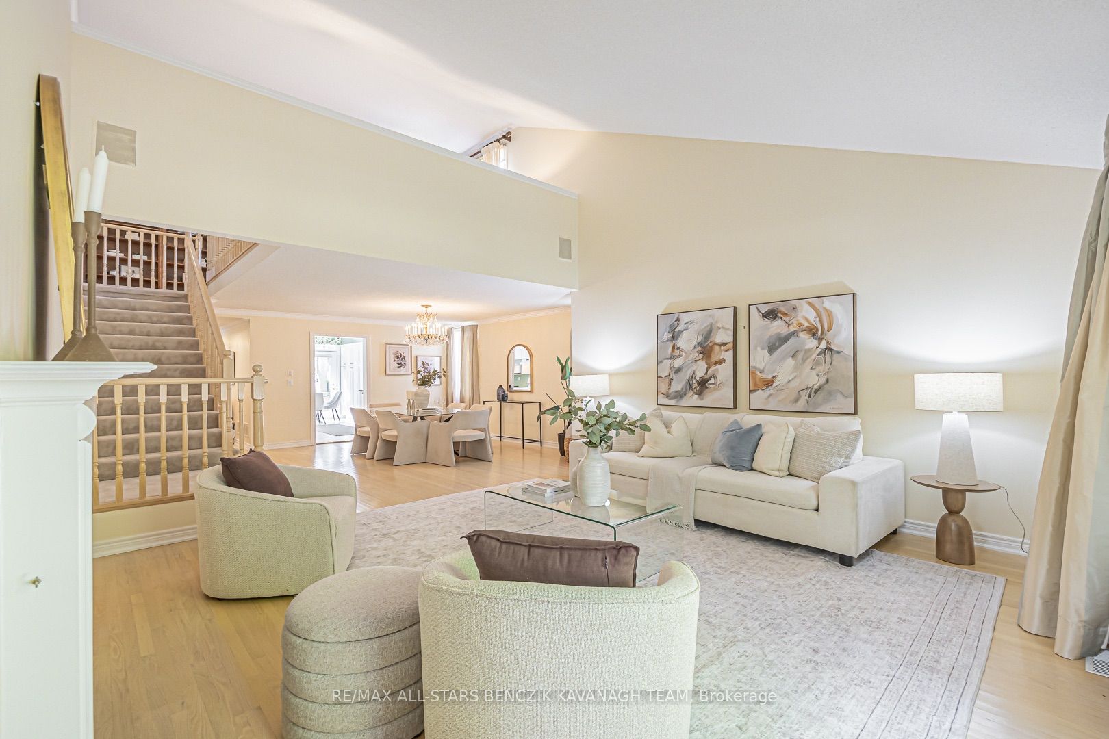 9 Warnock Green Way Property Photo 5