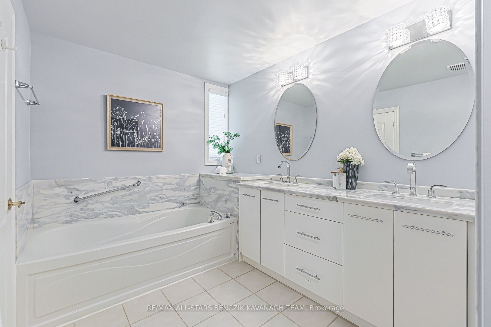 9 Warnock Green Way Property Photo 11