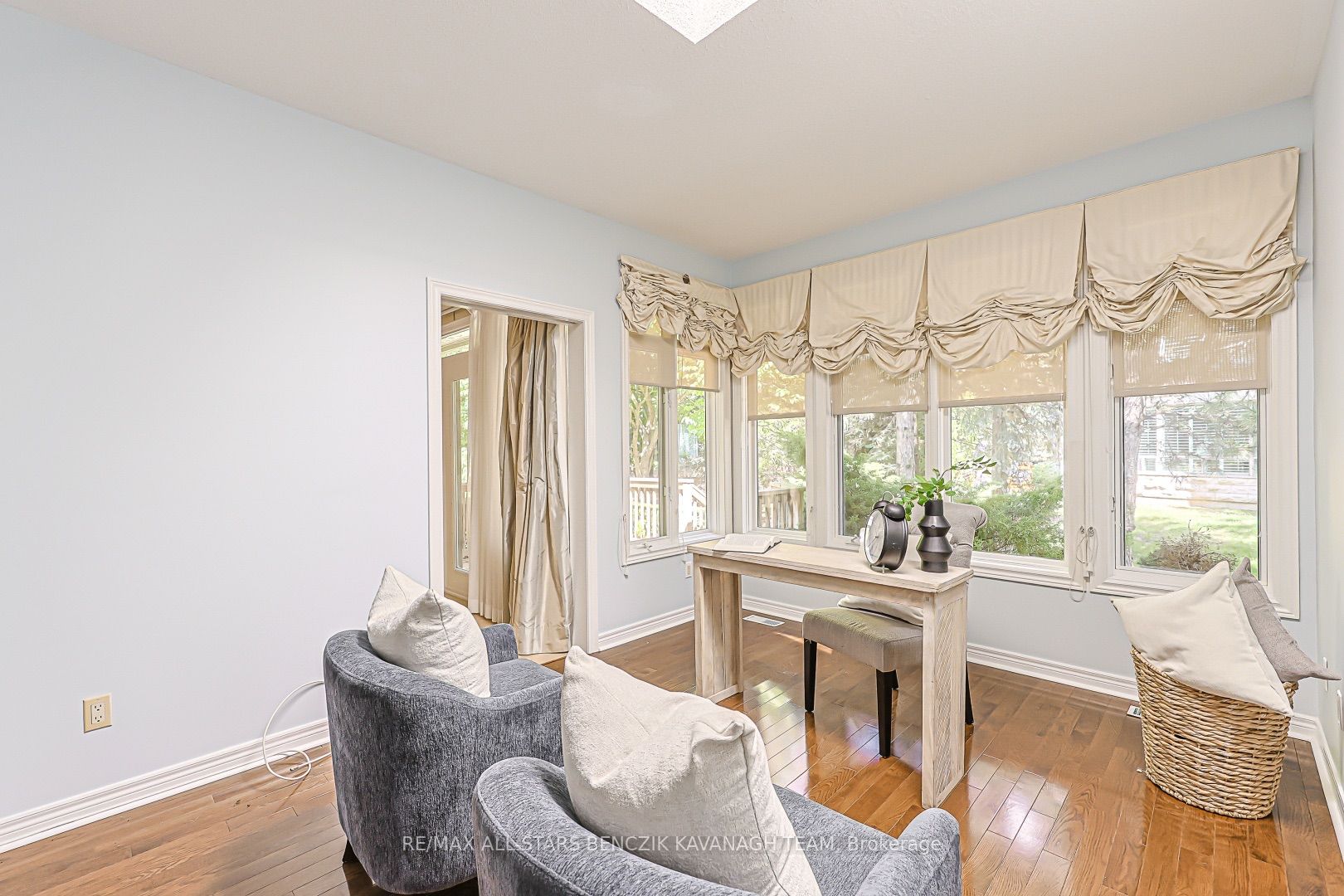 9 Warnock Green Way Property Photo 13