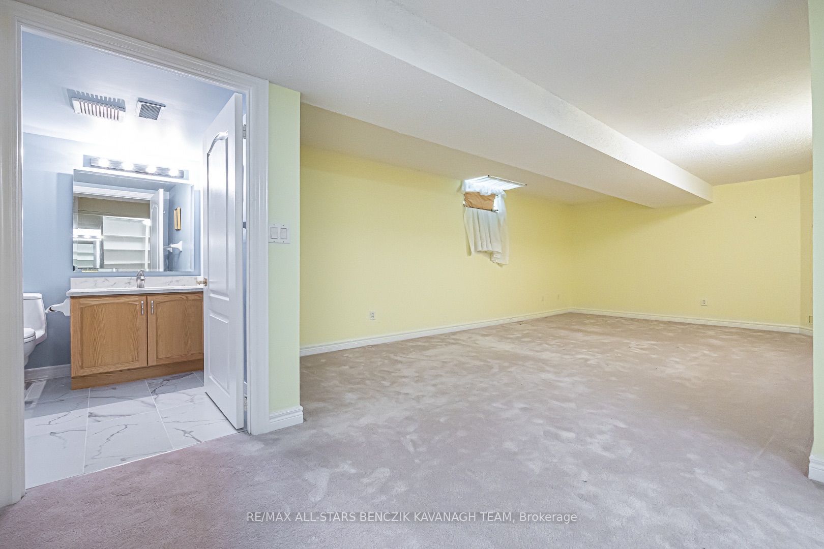 9 Warnock Green Way Property Photo 24