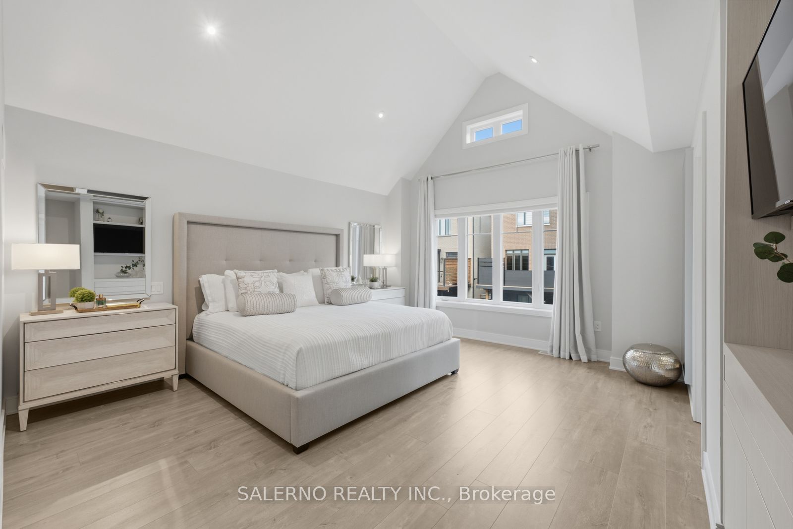 151 Vellore Park Avenue Property Photo 23