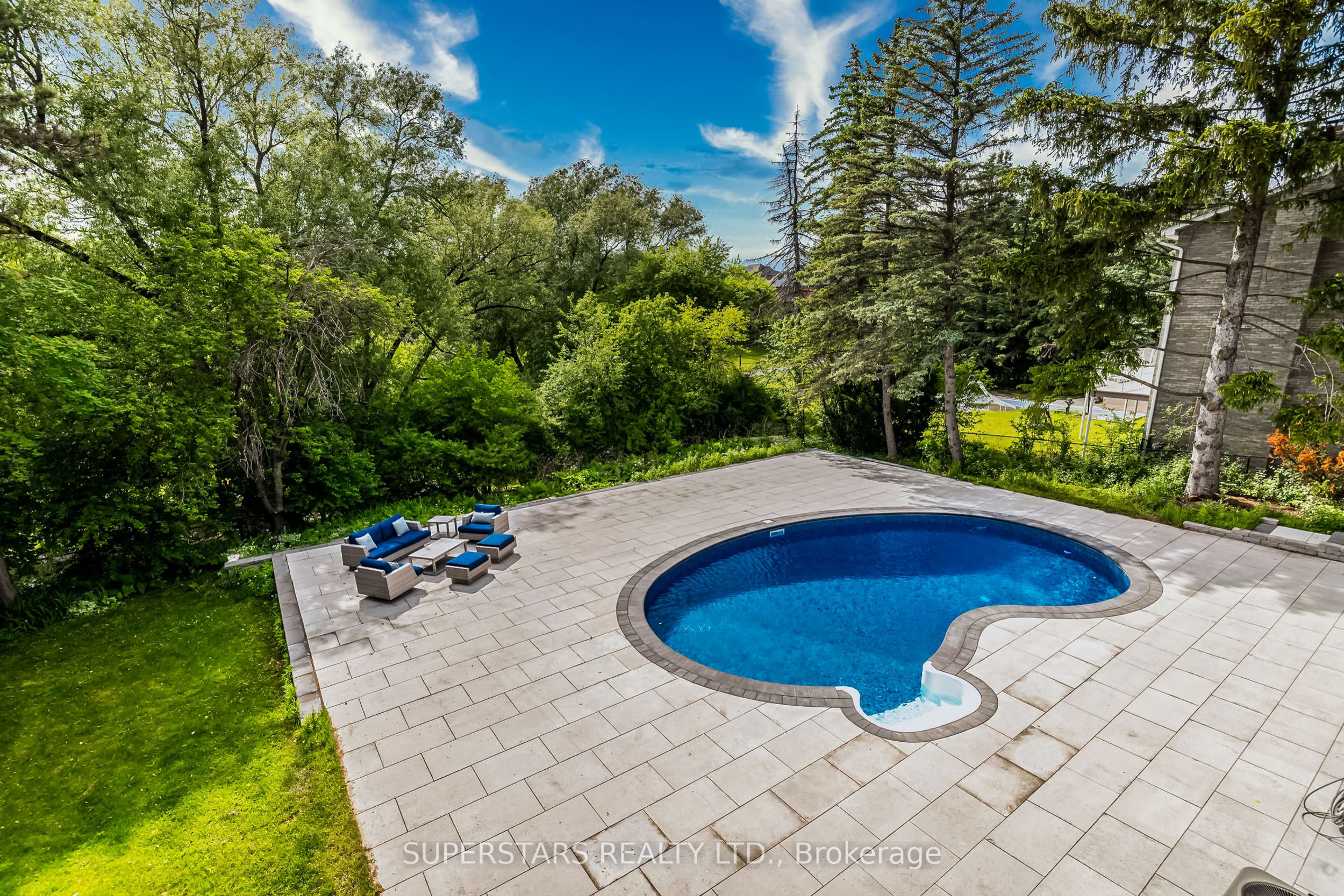 56 Cynthia Crescent Property Photo 46