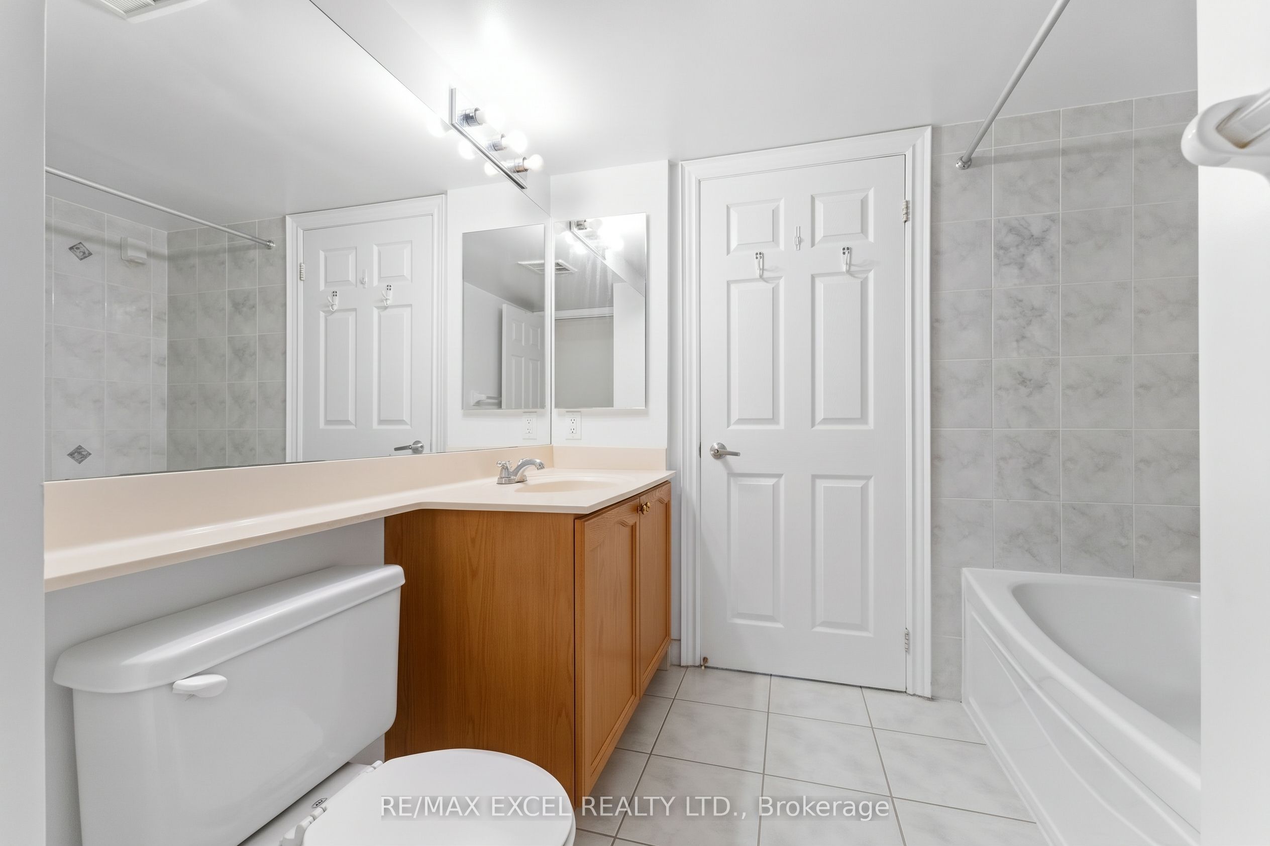 33 Cox Boulevard 1627 Property Photo 17