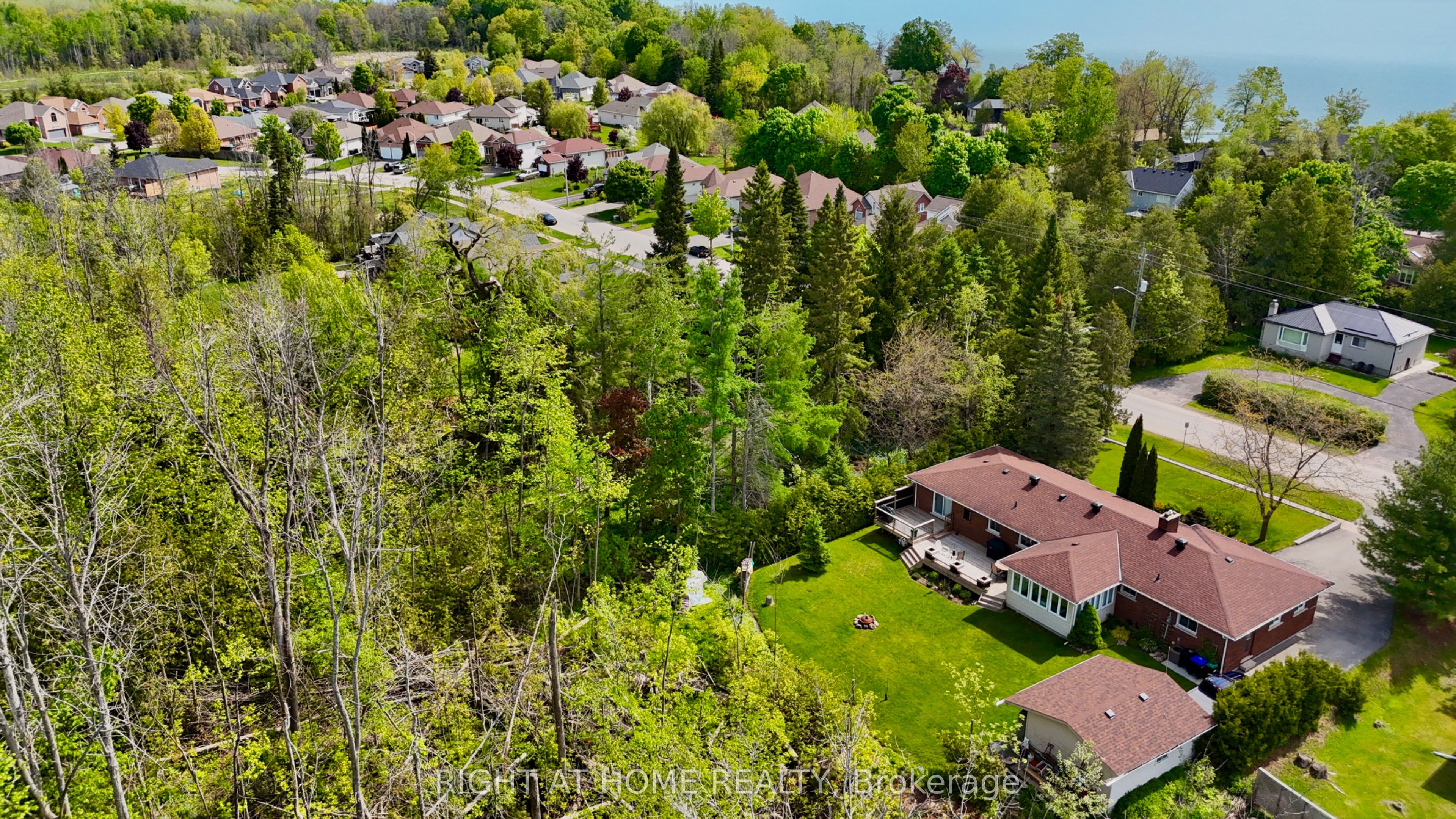 2802 Ireton Street Property Photo 10