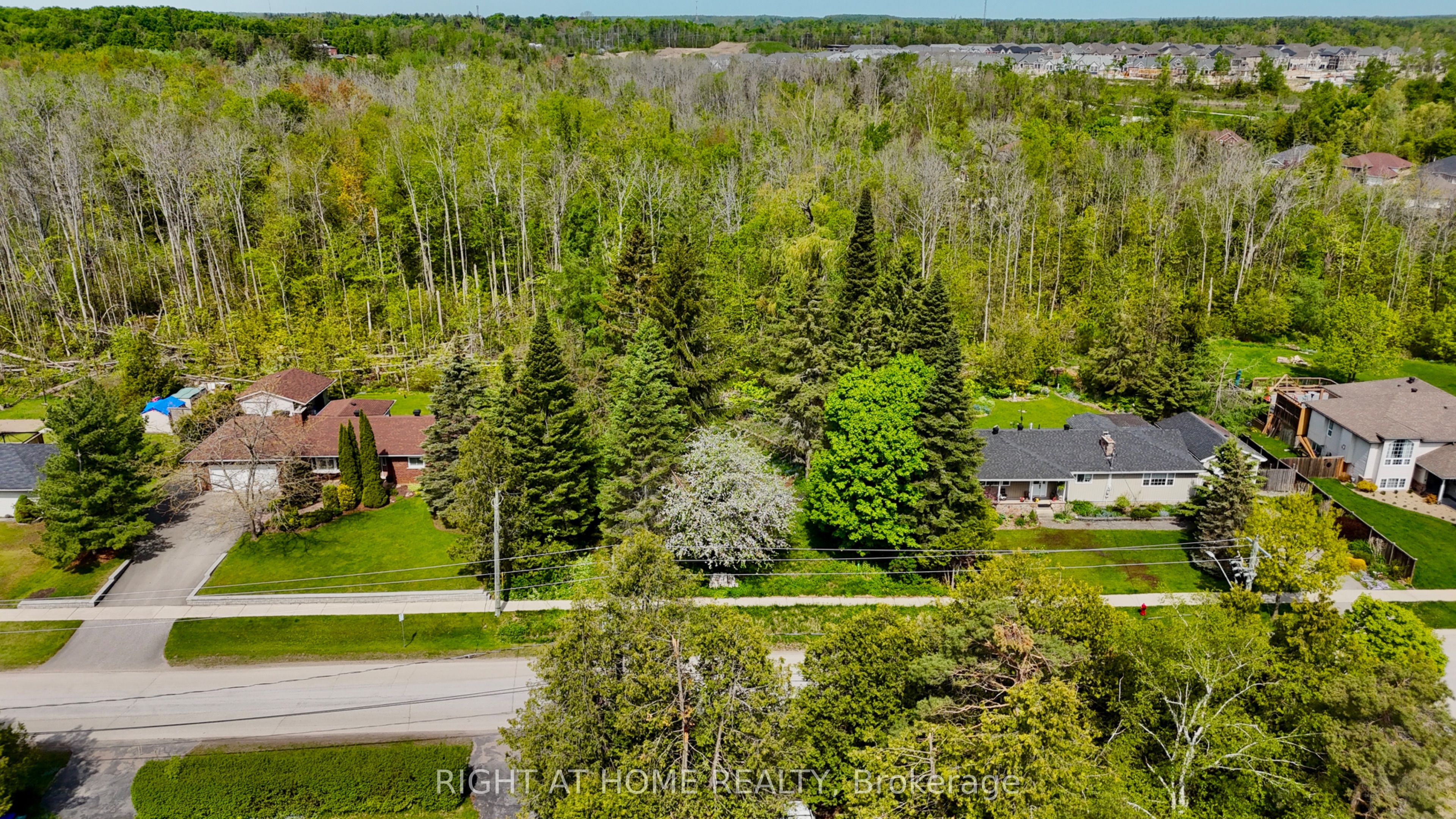 2802 Ireton Street Property Photo 14