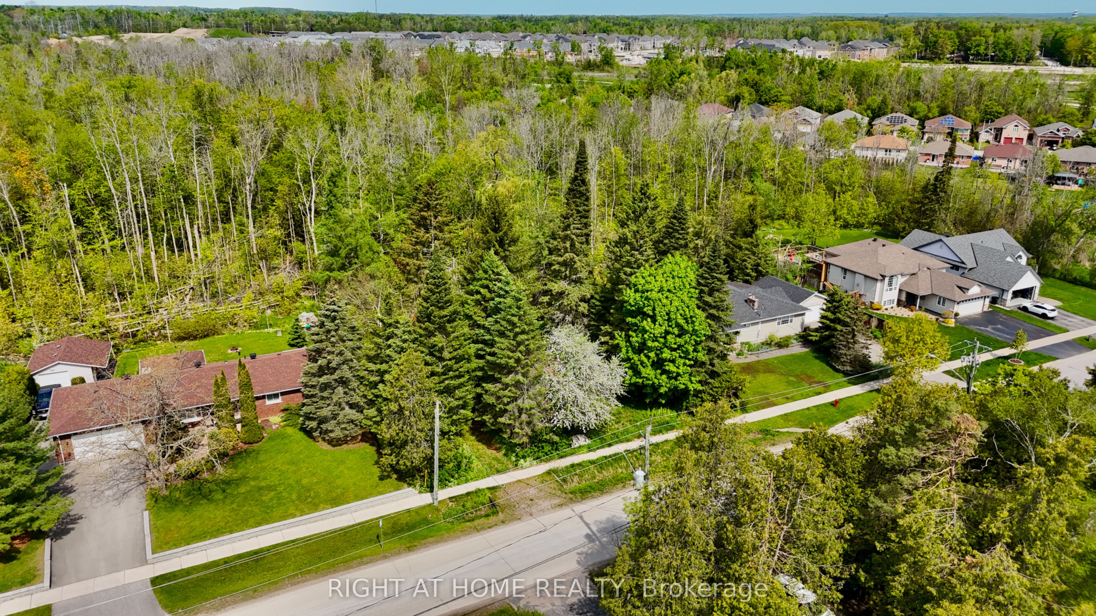 2802 Ireton Street Property Photo 15