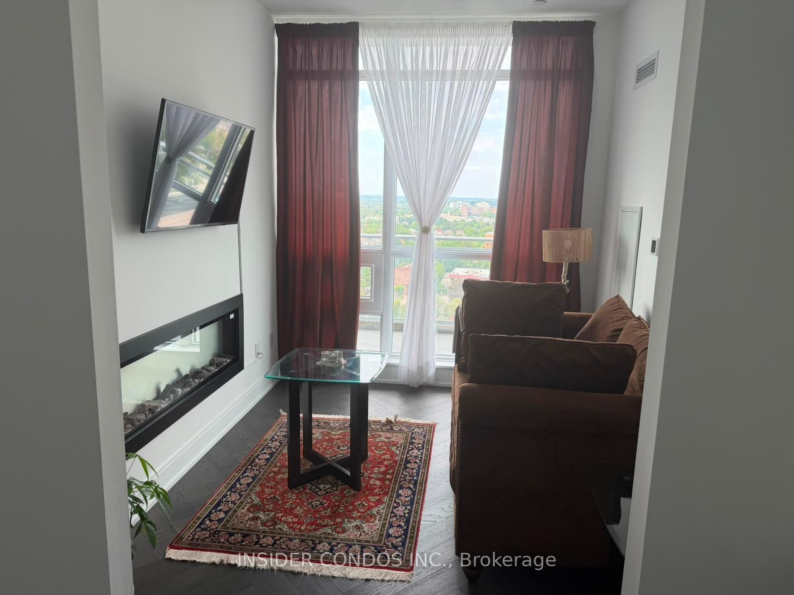 8888 Yonge Street 1402 Property Photo 4