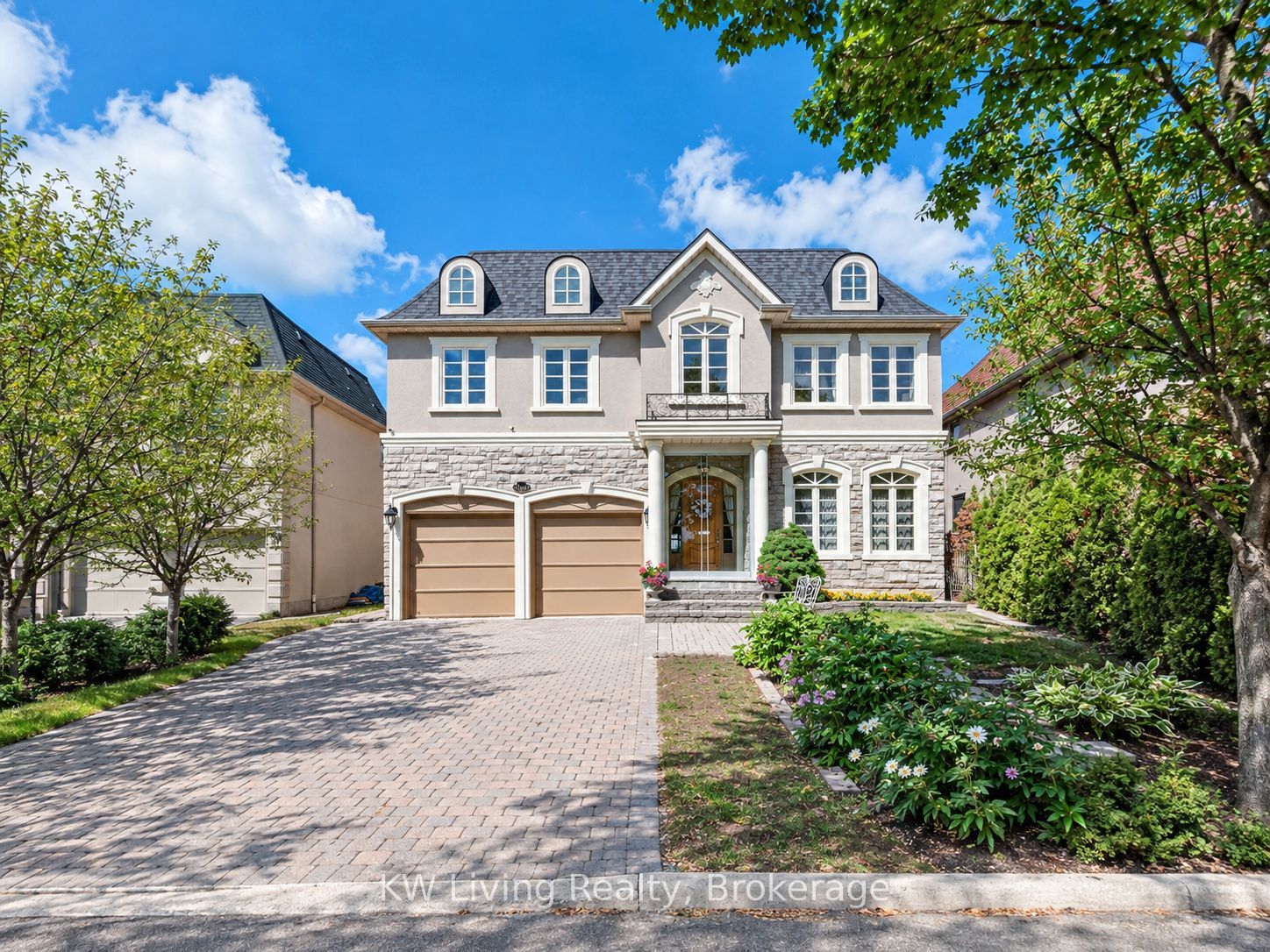20 Ormsby Court Property Photo 1