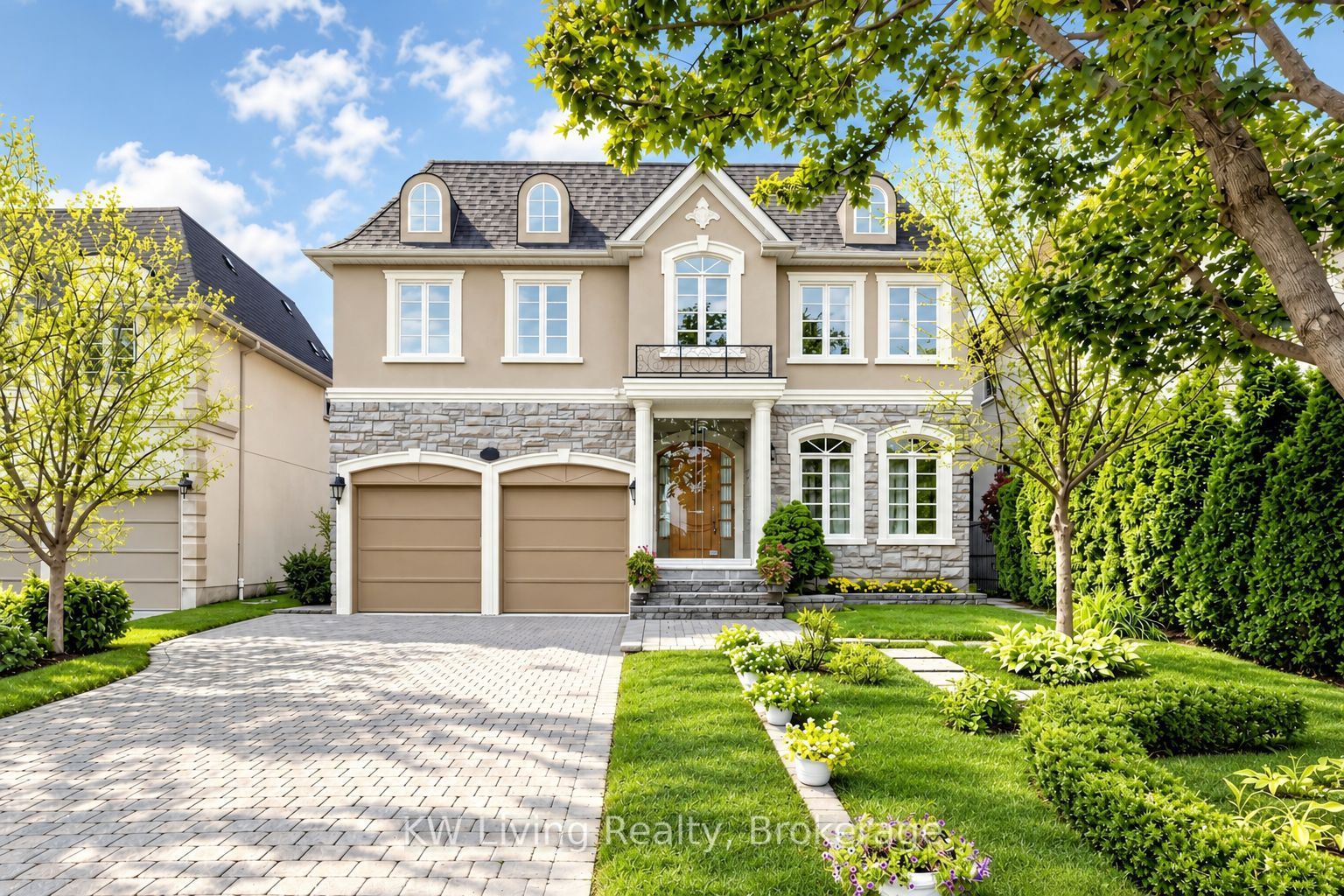 20 ORMSBY Court