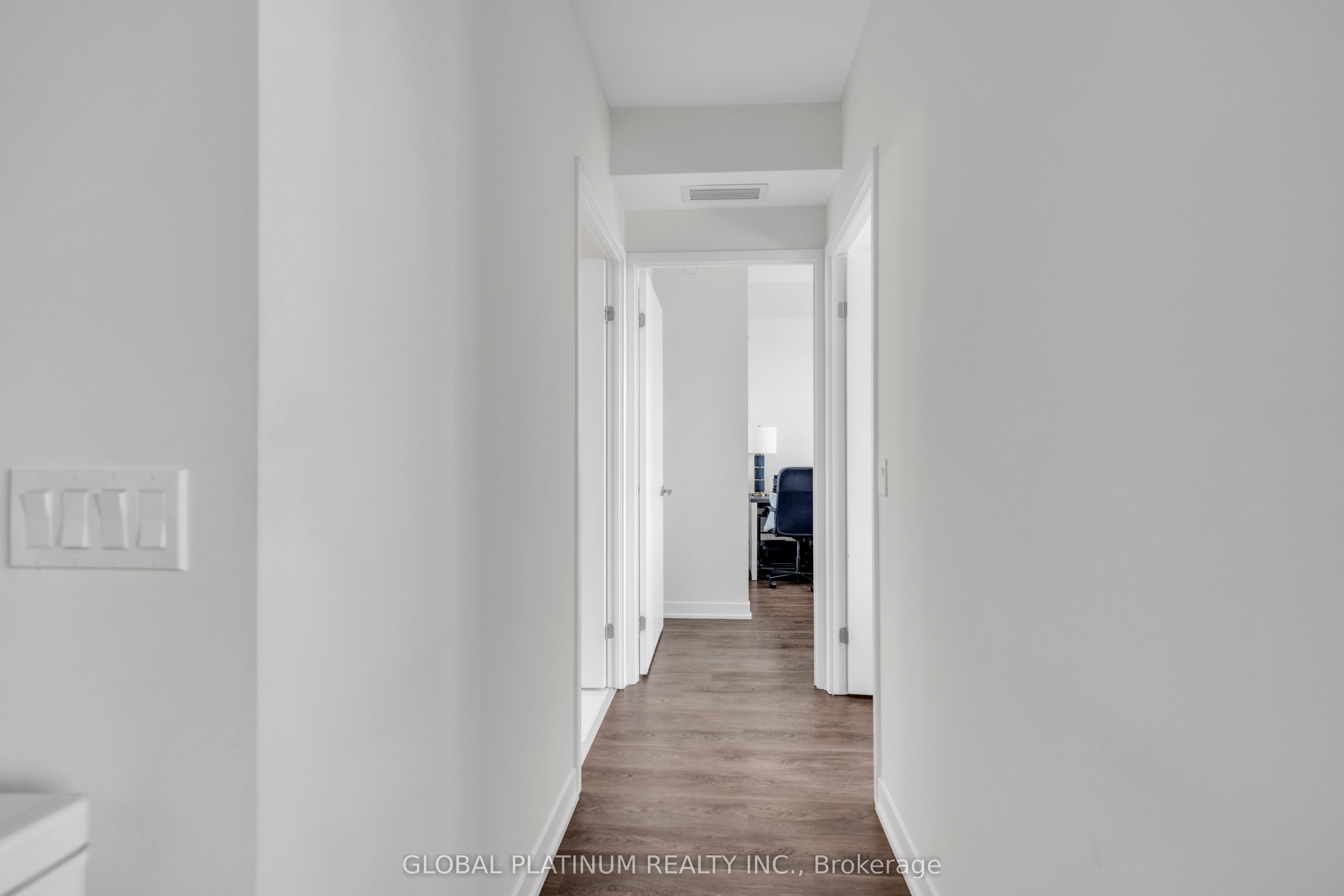 6 David Eyer Road 713 Property Photo 12