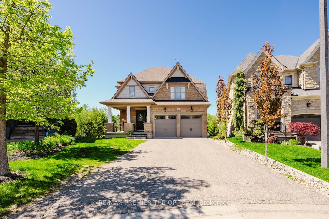 22 Adelia Place