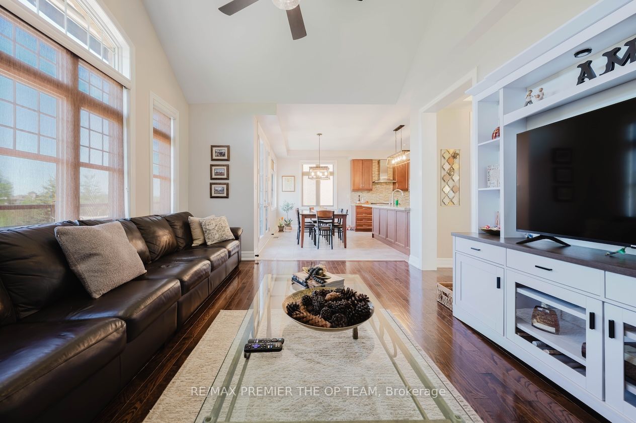 22 Adelia Place Property Photo 15