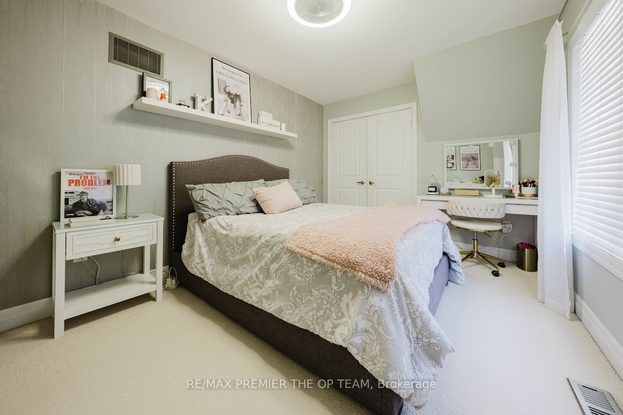 22 Adelia Place Property Photo 26