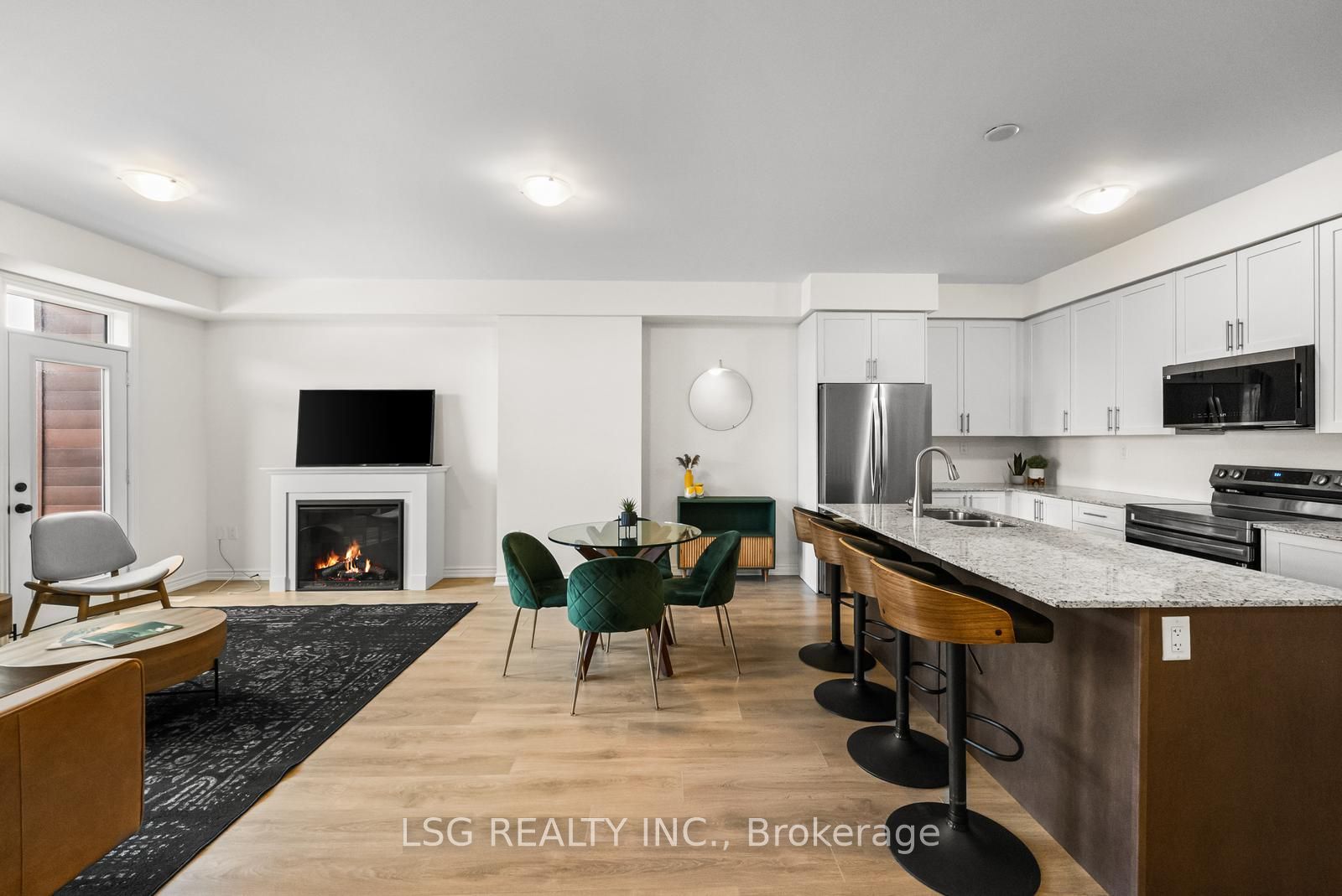 153 Blick Crescent Property Photo 12