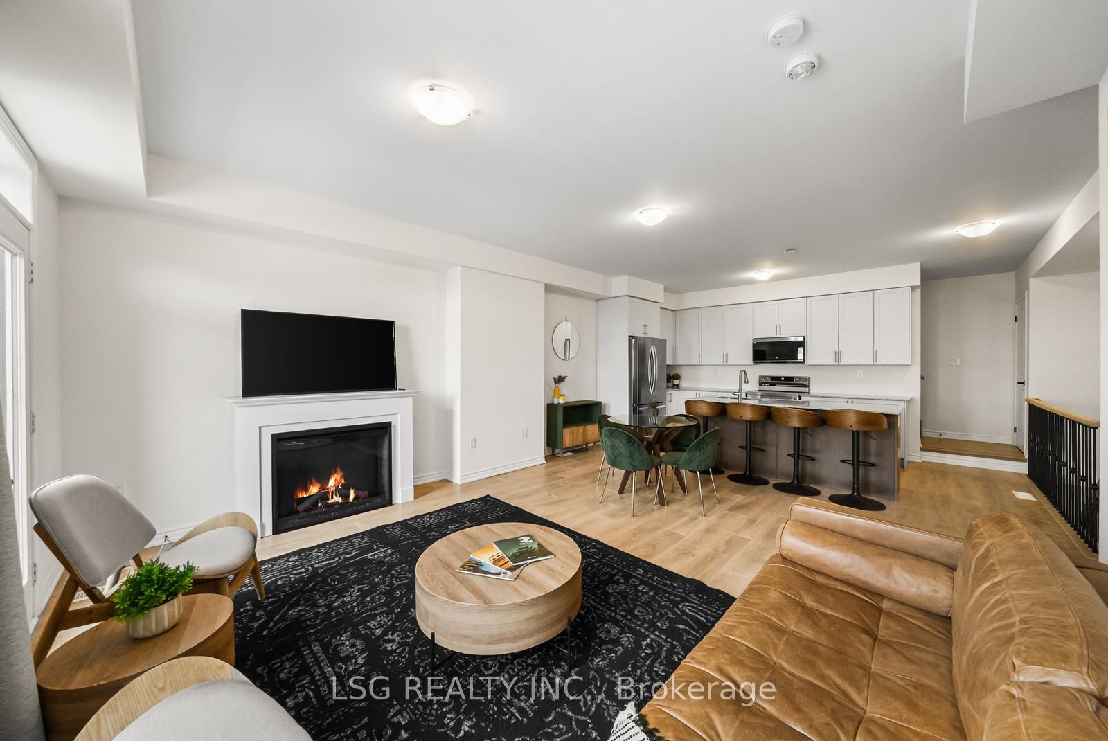 153 Blick Crescent Property Photo 17