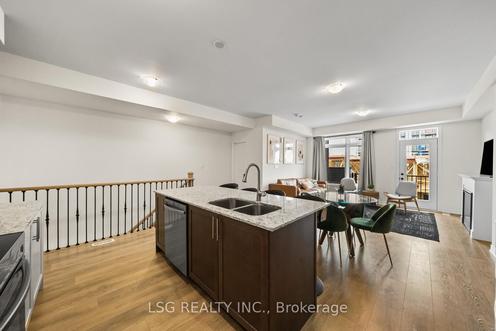 153 Blick Crescent Property Photo 20