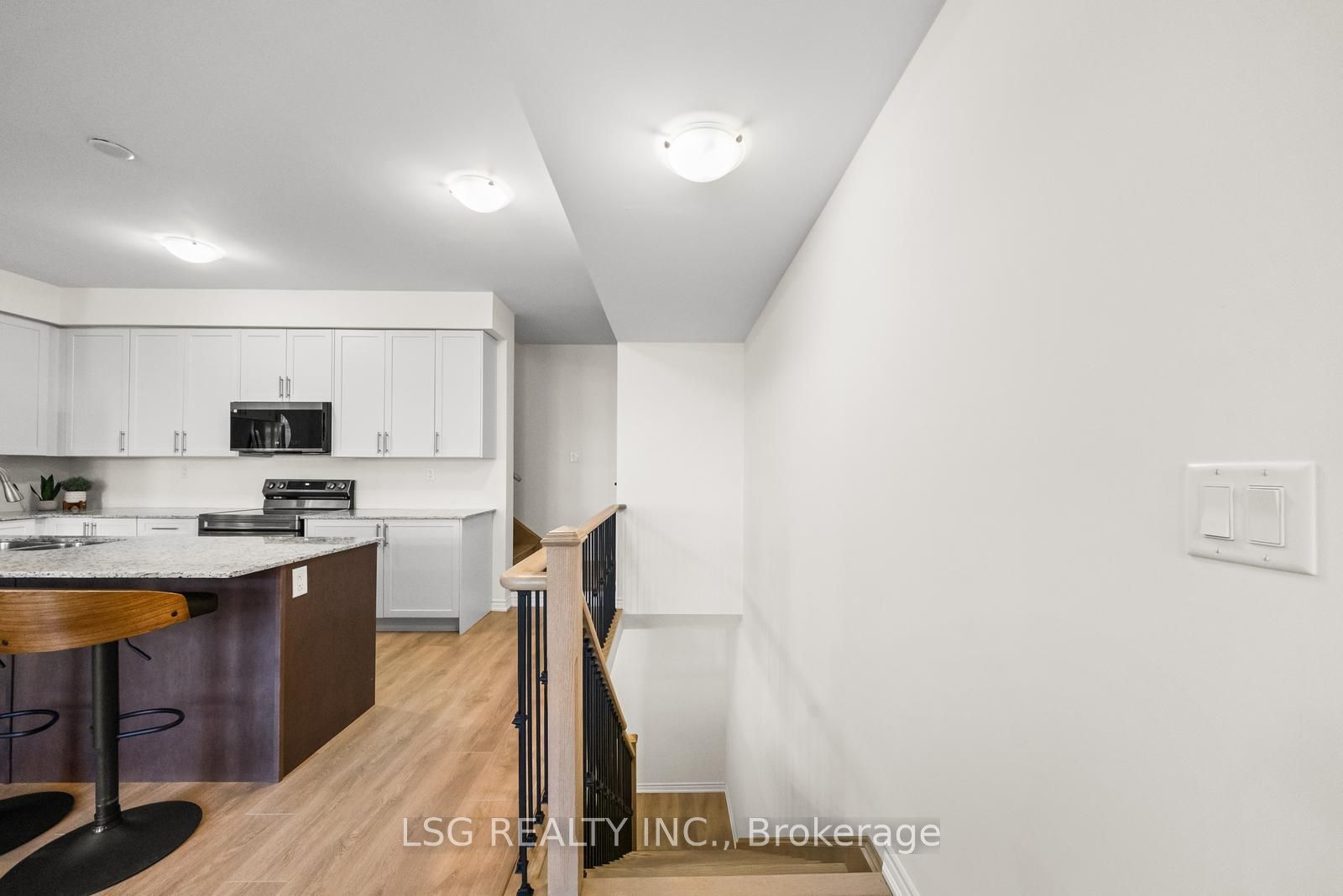 153 Blick Crescent Property Photo 22