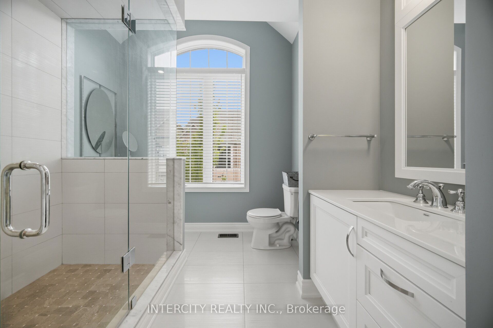 41 Caliber Court Property Photo 16