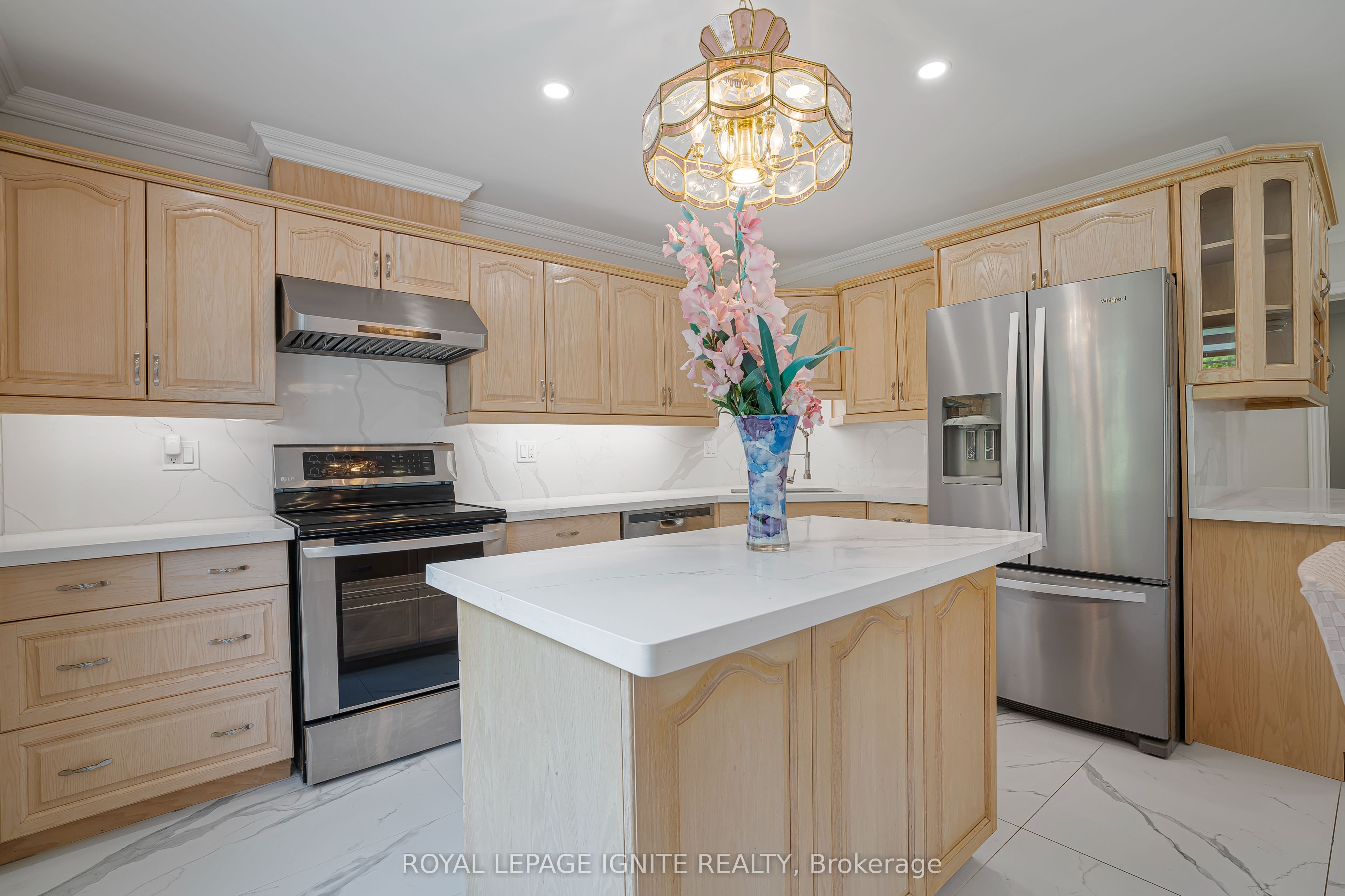 69 Raeview Drive Property Photo 30