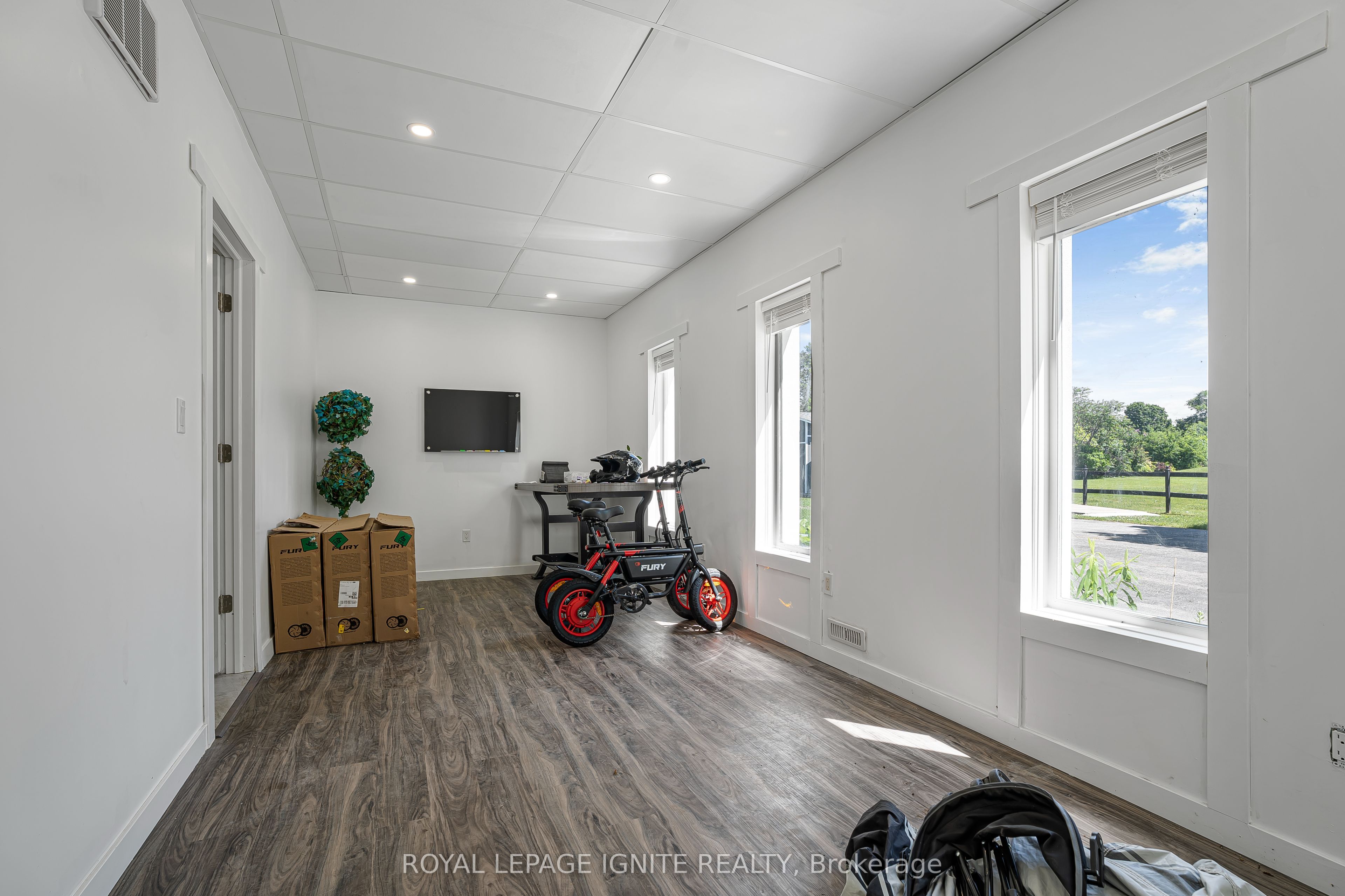 69 Raeview Drive Property Photo 45