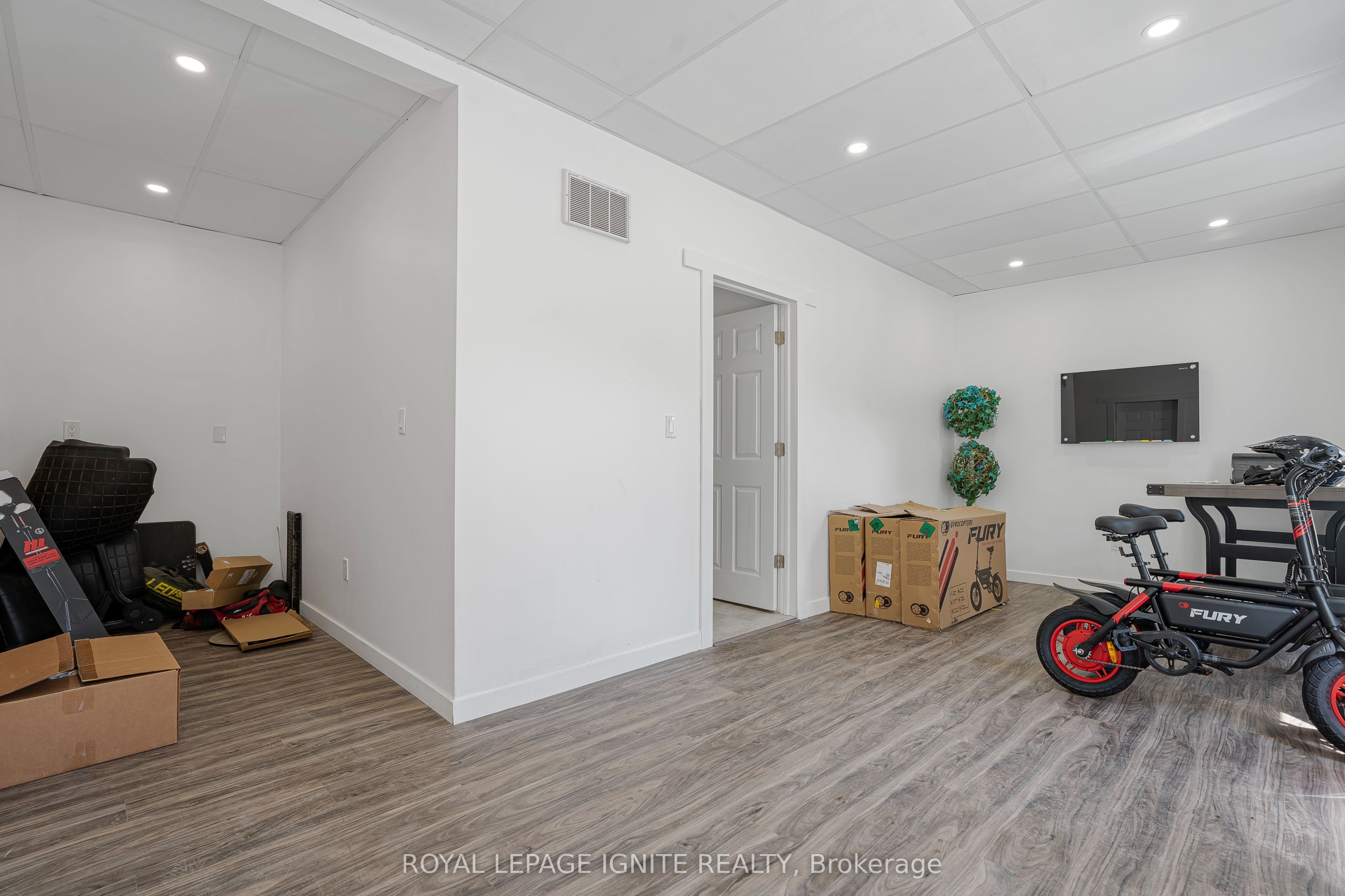69 Raeview Drive Property Photo 46