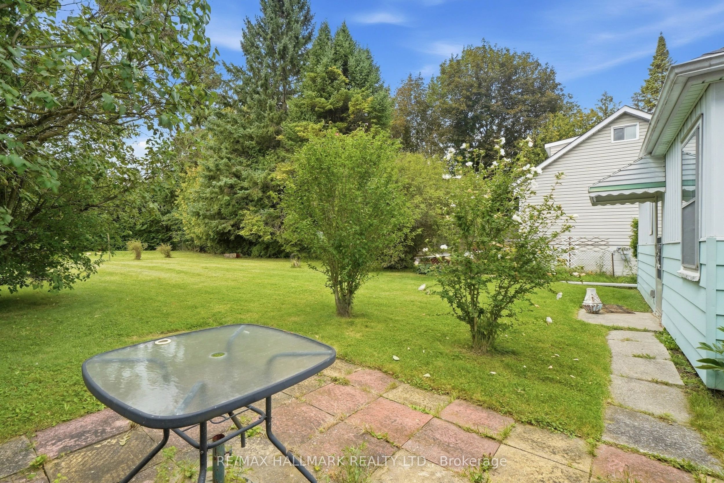 7 George Street Property Photo 8
