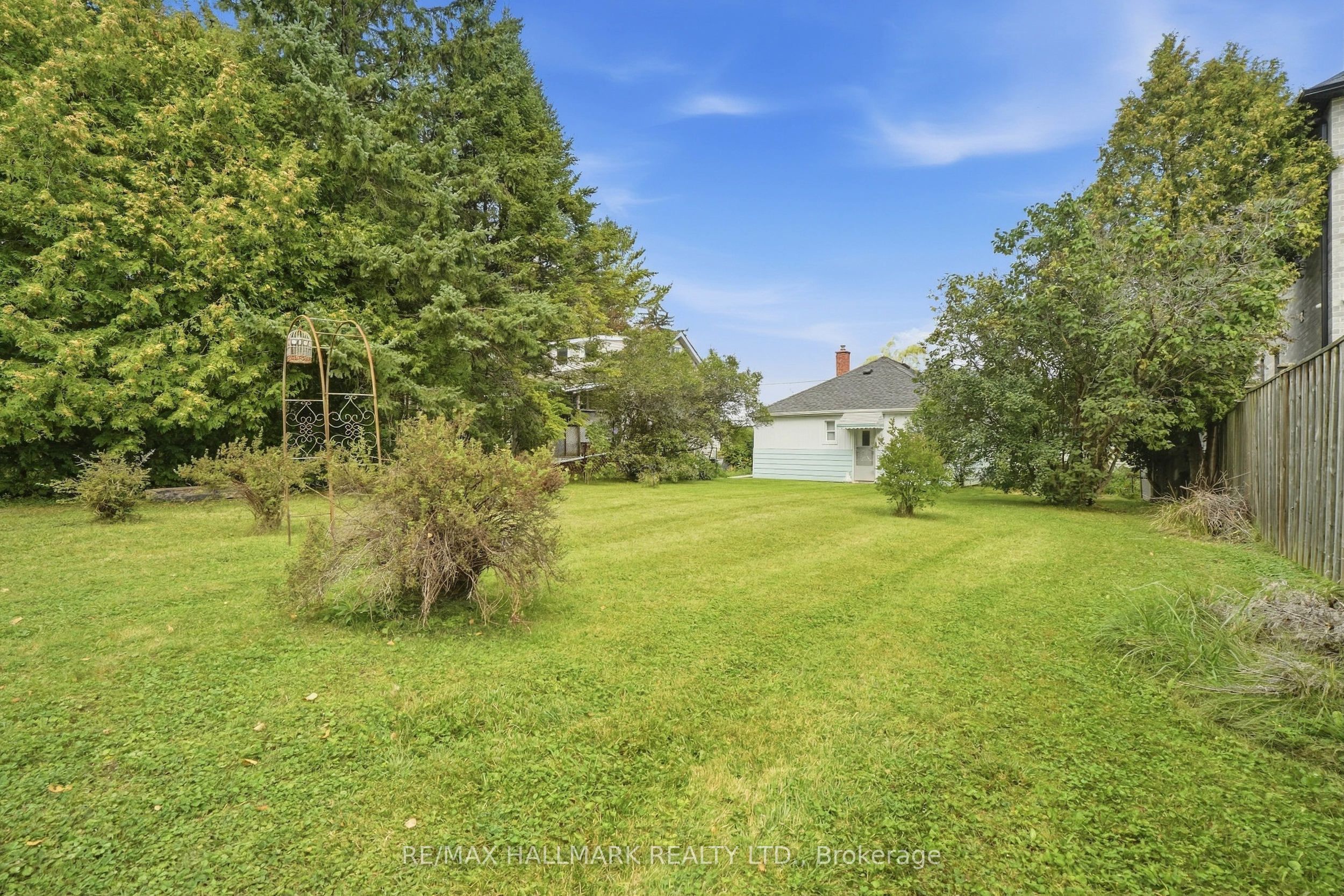7 George Street Property Photo 11