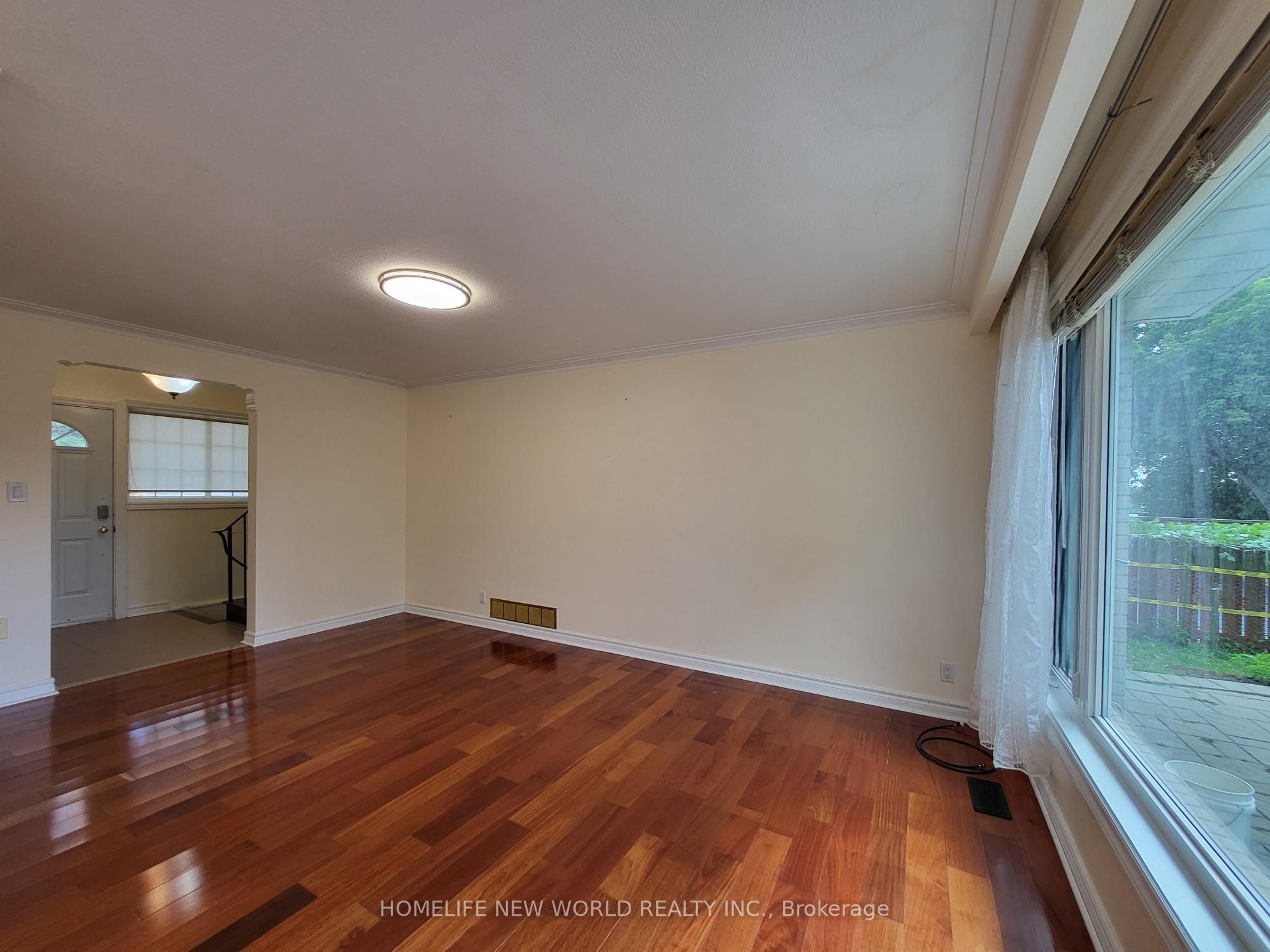 10 Alanadale Avenue Property Photo 5