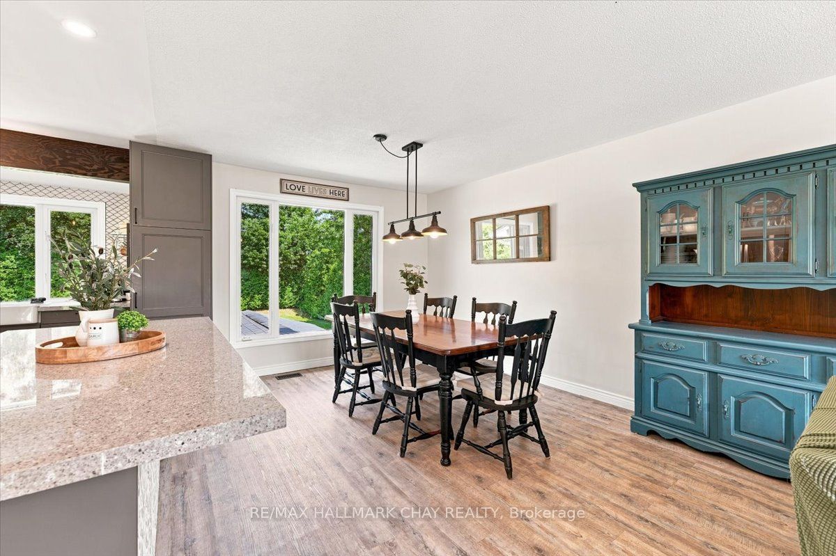 10 Jamieson Drive Property Photo 5
