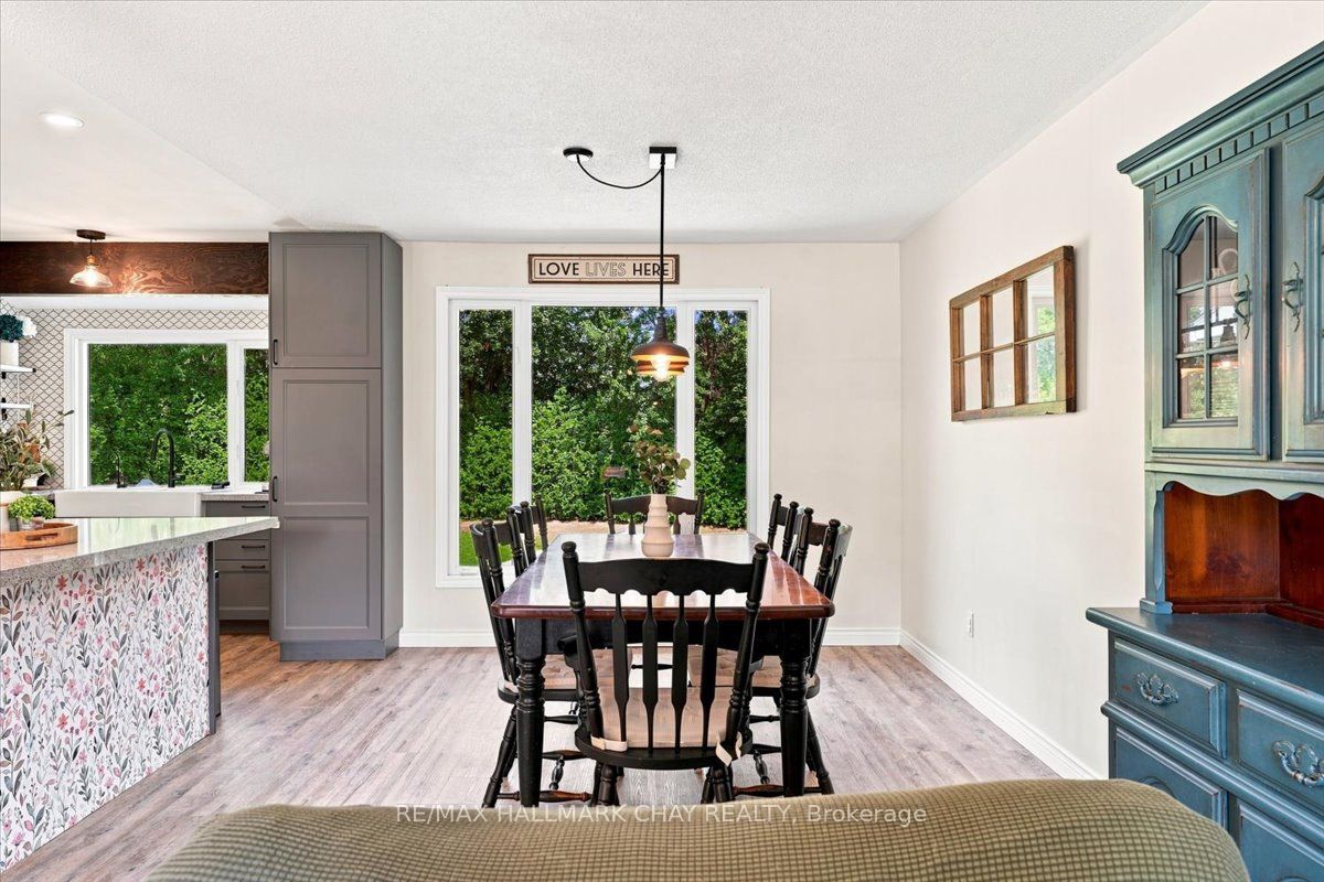 10 Jamieson Drive Property Photo 6