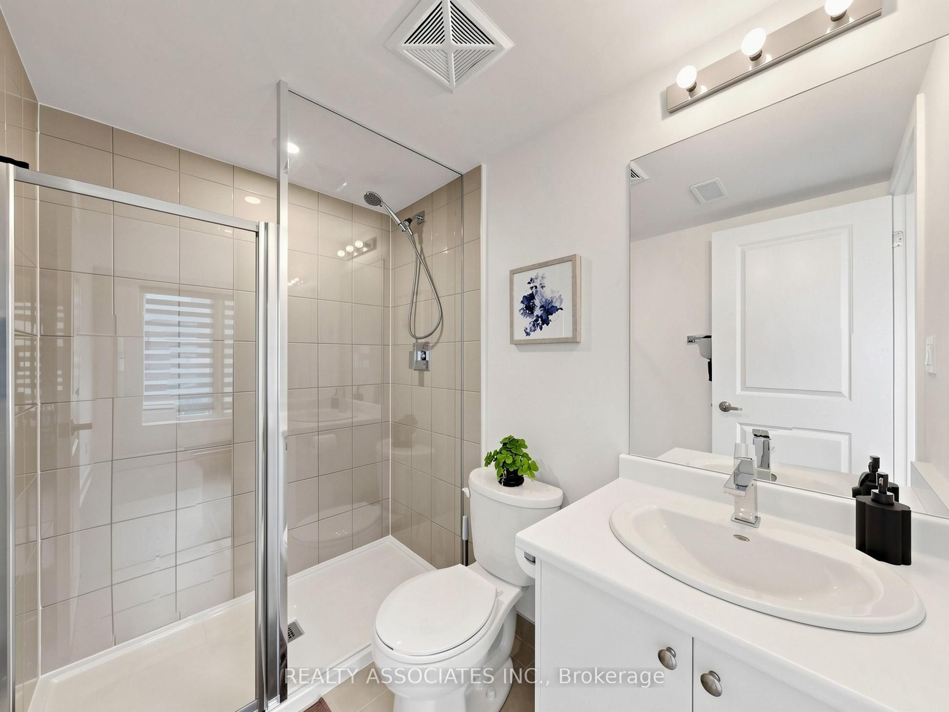 14 Baker Hill Boulevard Property Photo 6