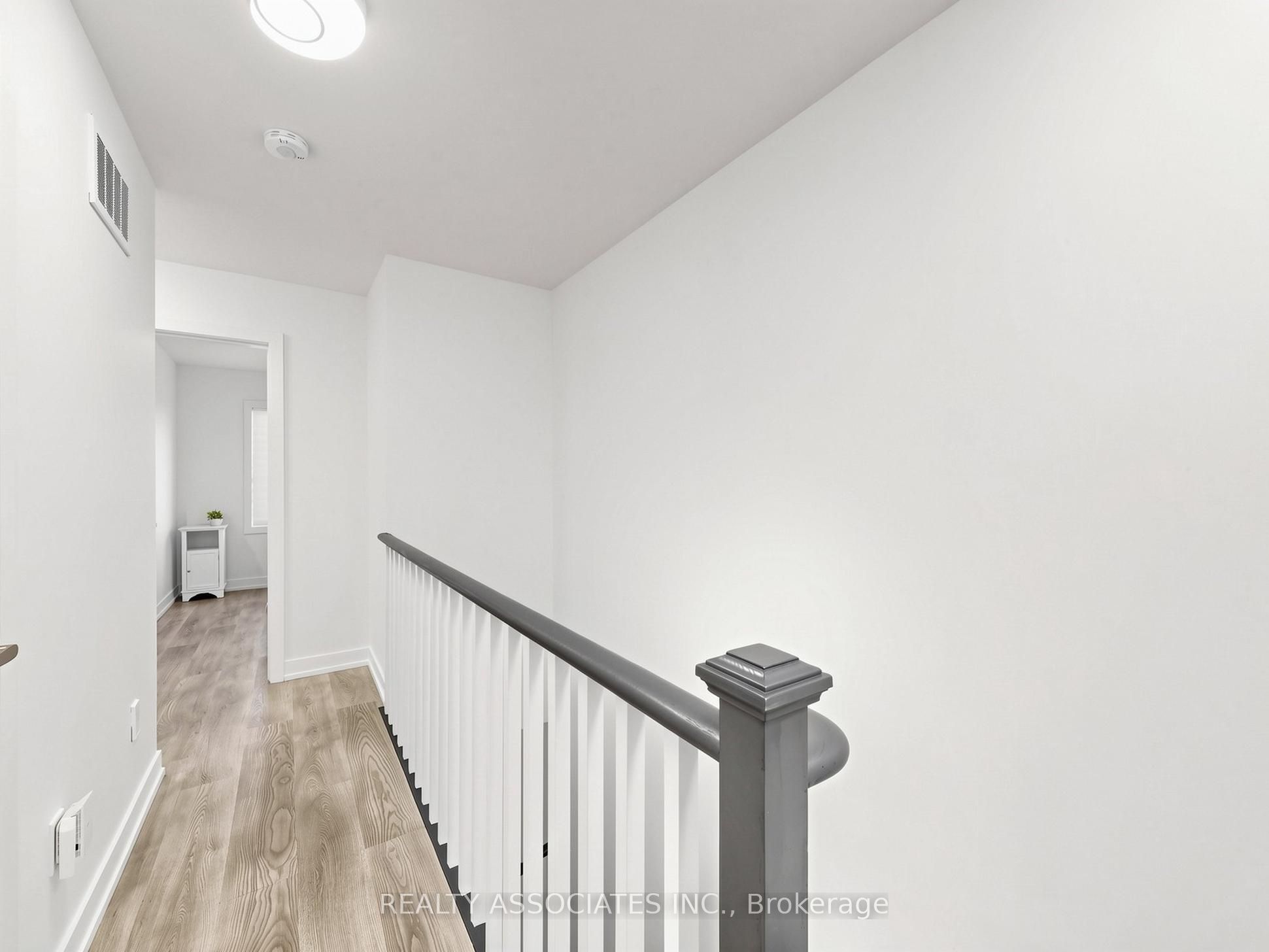 14 Baker Hill Boulevard Property Photo 21