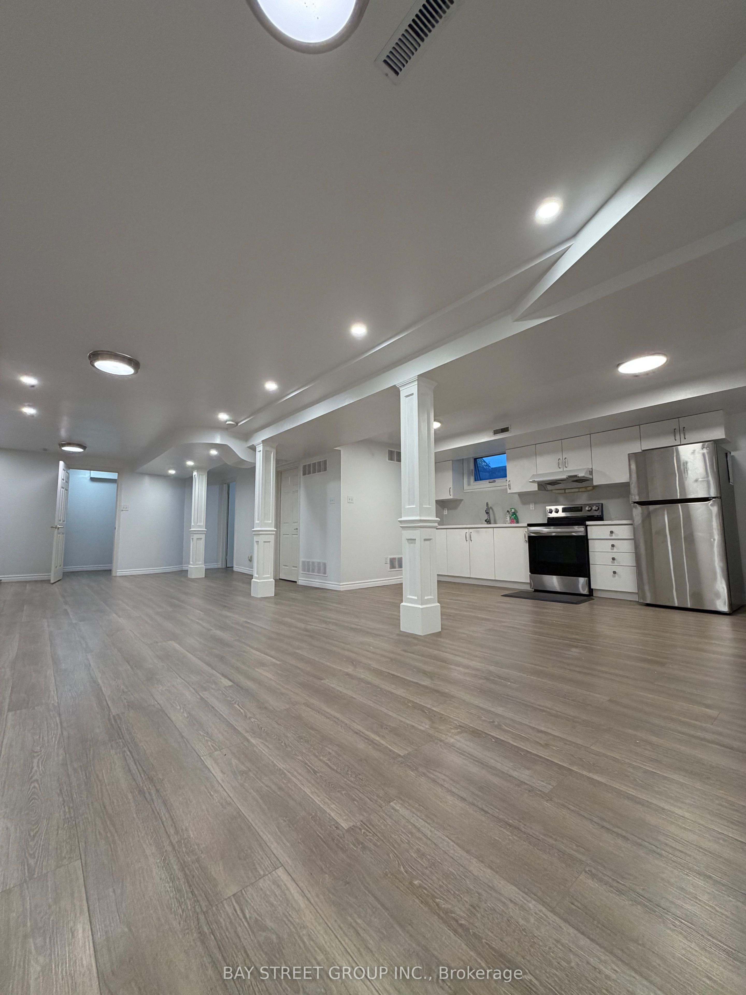 185 Manhattan Drive Basement Property Photo 7