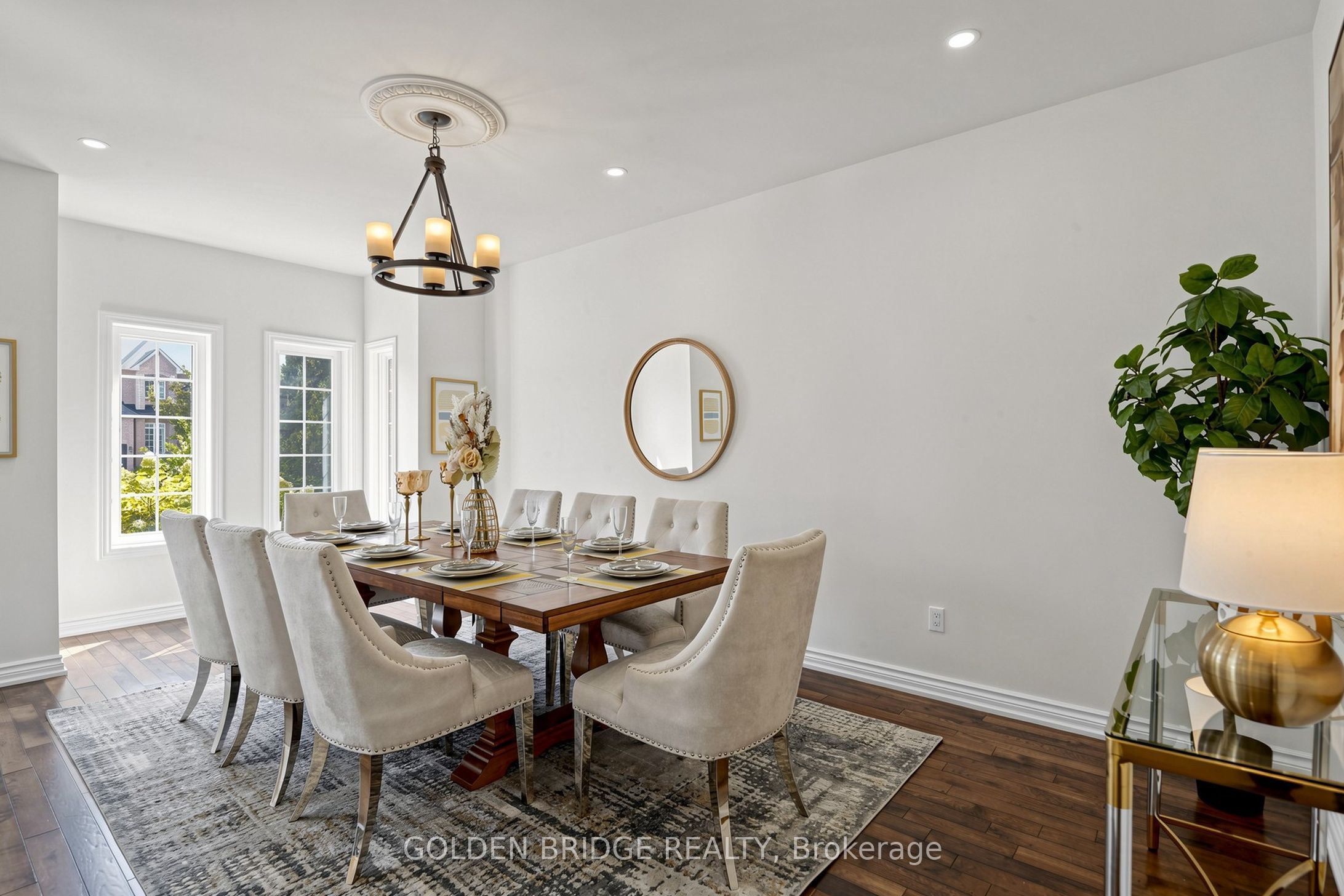 913 Ivsbridge Boulevard Property Photo 8